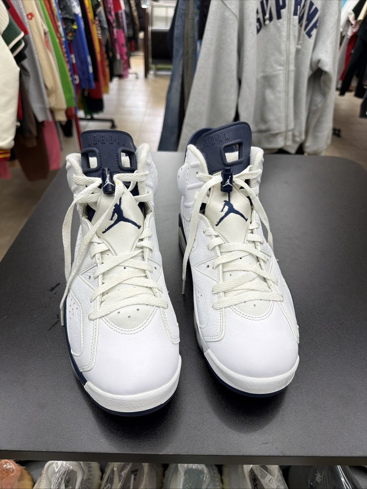 Jordan Brand Air Jordan 6 Retro White/Midnight Navy Men's Size 10 Size US 10 / EU 43 - 7 Thumbnail