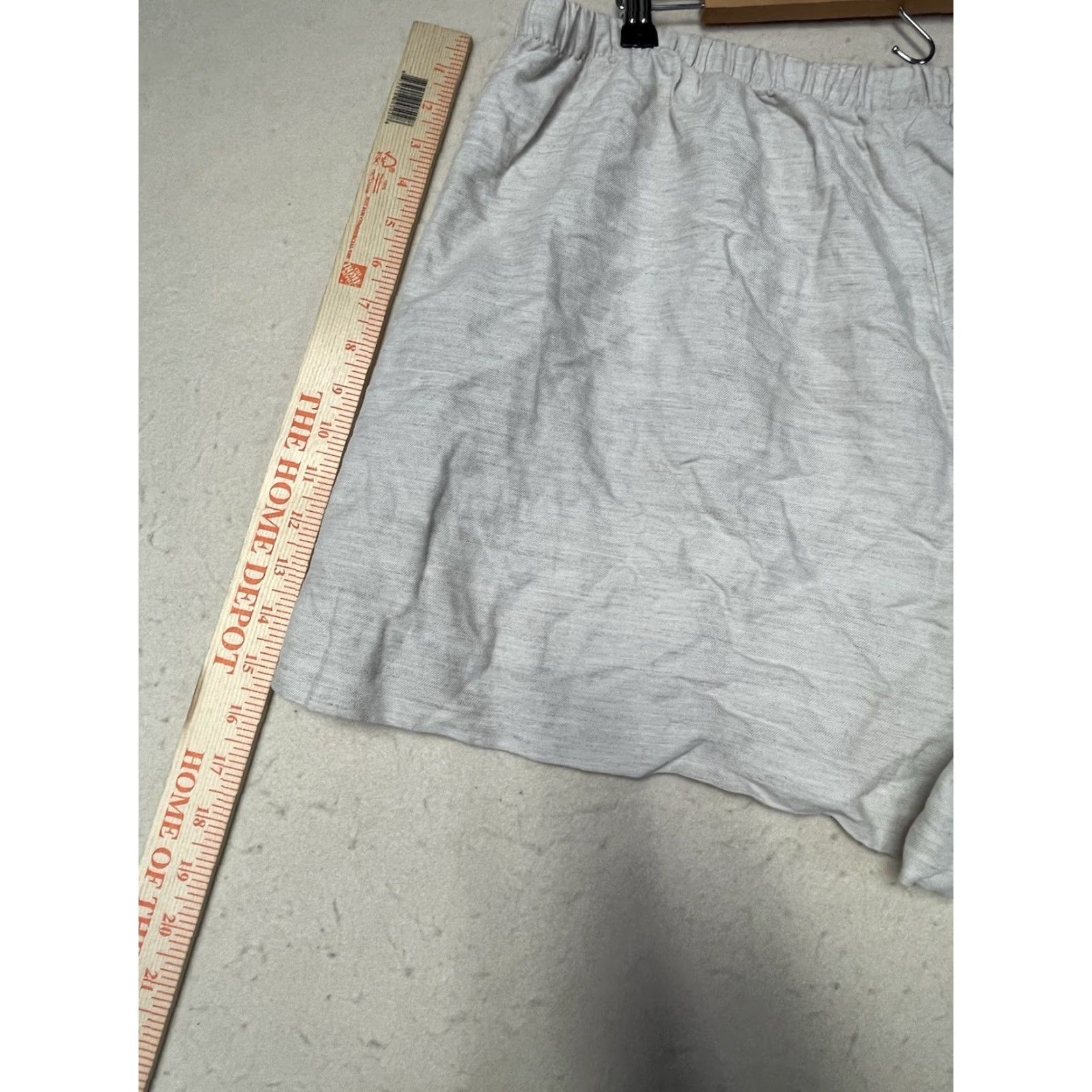Vintage Wilfred Shorts Bermuda Women's L Tan Lightweight Drawstring Linen Blend Beige Size 36" / US 14 / IT 50 - 6 Thumbnail