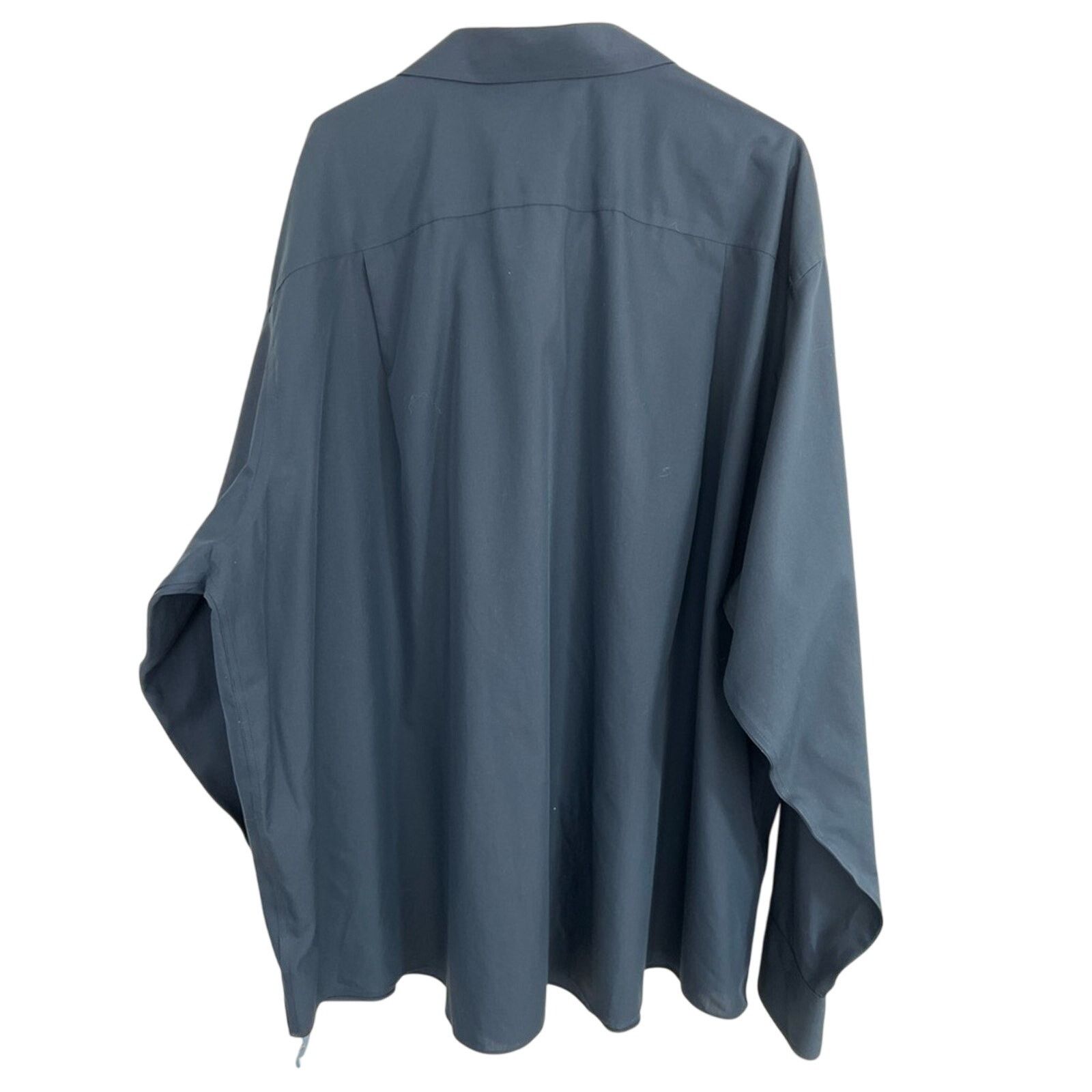 UNTUCKit UNTUCKit Men’s Size 3XL Wrinkle Free Regular Fit Button Up Size US XXL / EU 58 / 5 - 2 Thumbnail