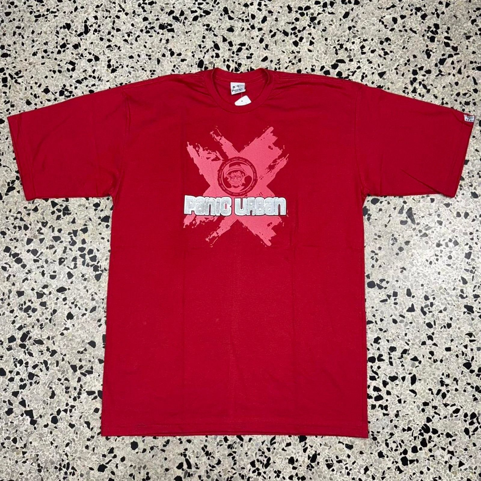 VINTAGE Y2K PANIC URBAN STREETWEAR SKATEBOARD TEE: