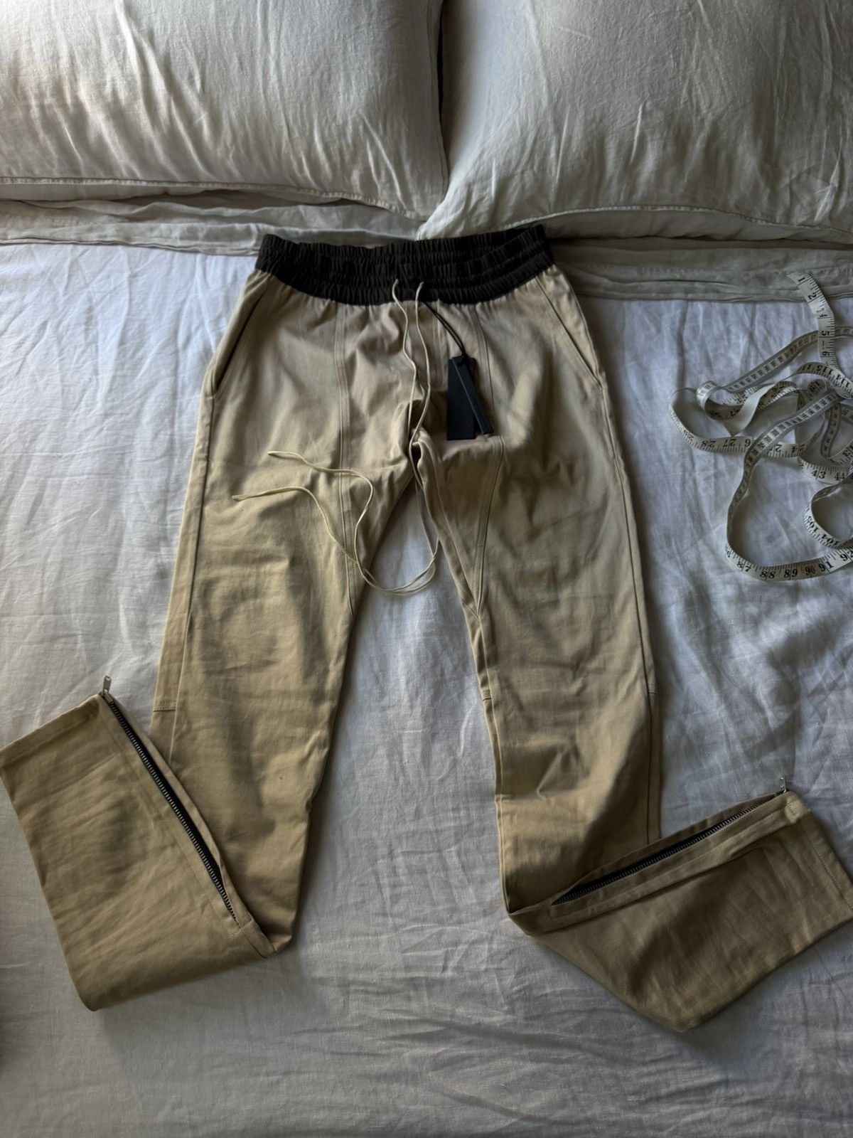 Fear of God Fear of god Fourth Collection Size US 28 / EU 44 - 2 Thumbnail