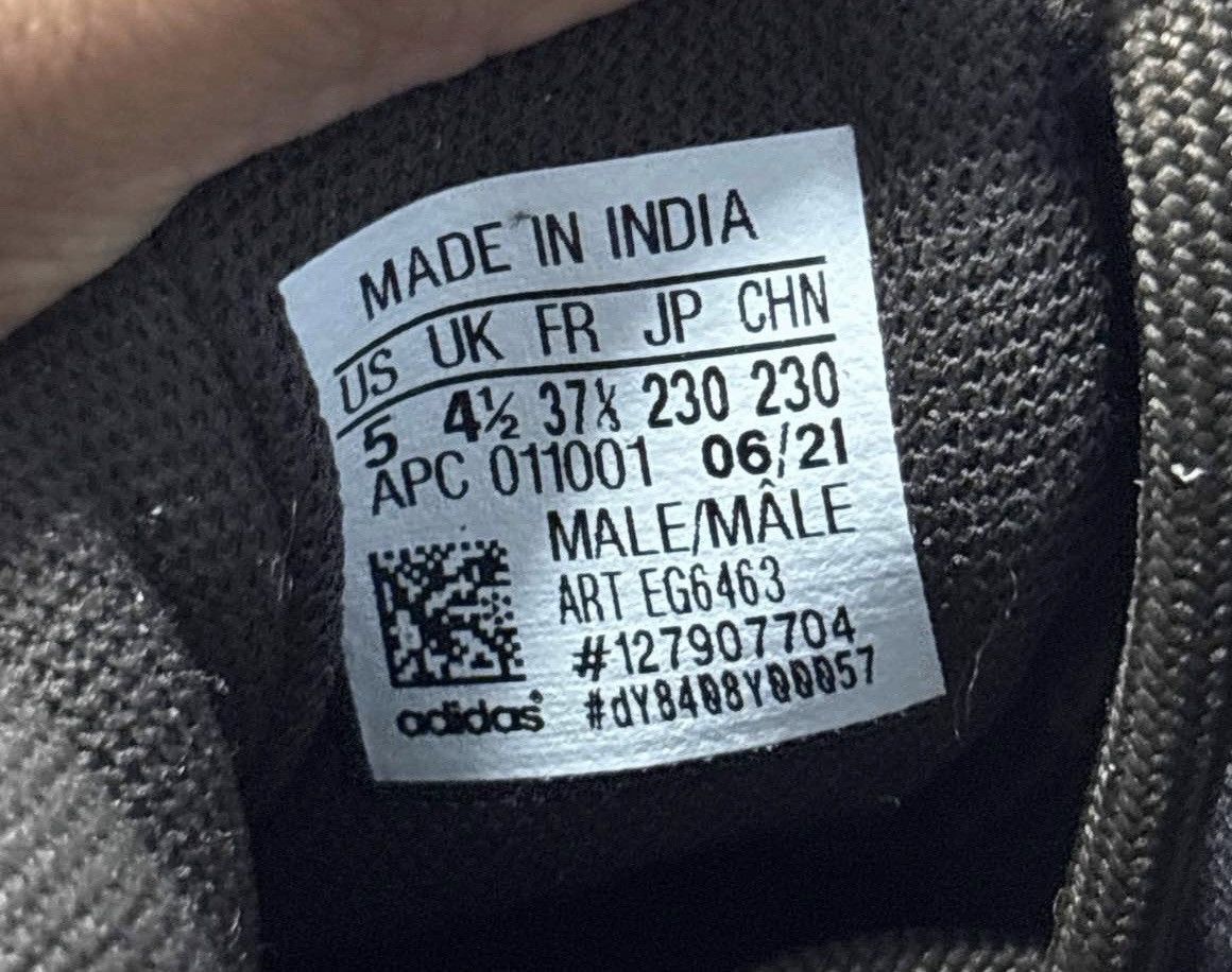 Yeezy Adidas Yeezy Boots Size US 5 / EU 37 - 7 Thumbnail