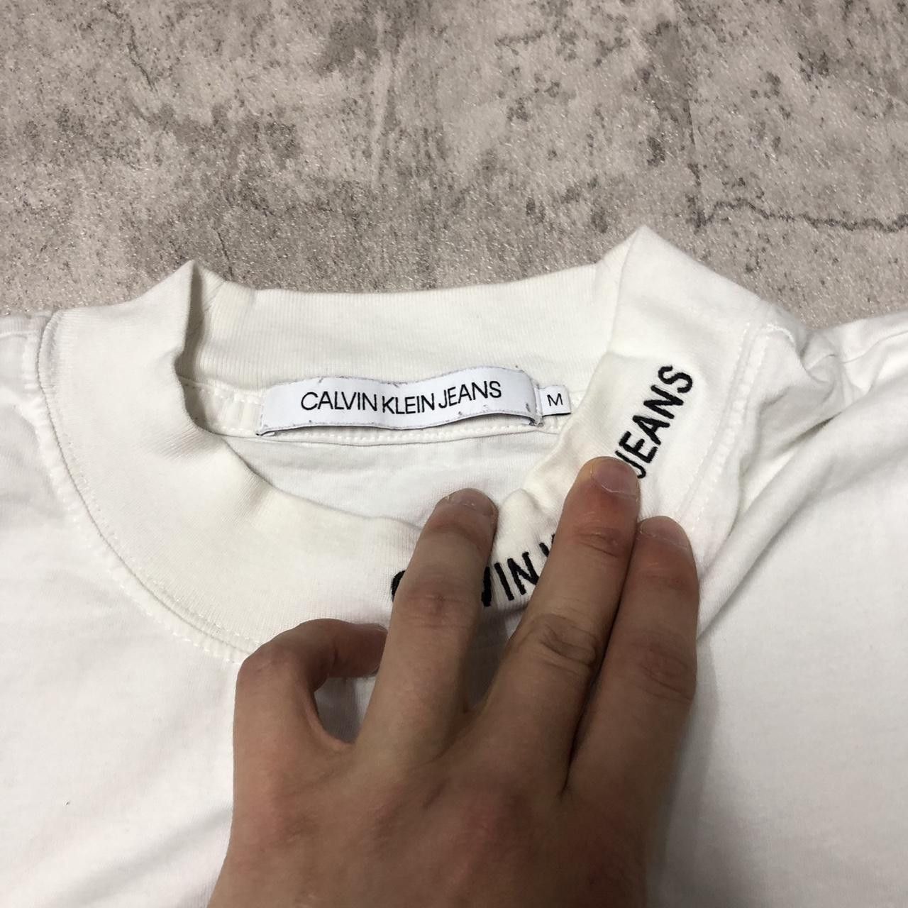 Calvin Klein Calvin Klein white T-shirt boxy Size US M / EU 48-50 / 2 - 4 Thumbnail