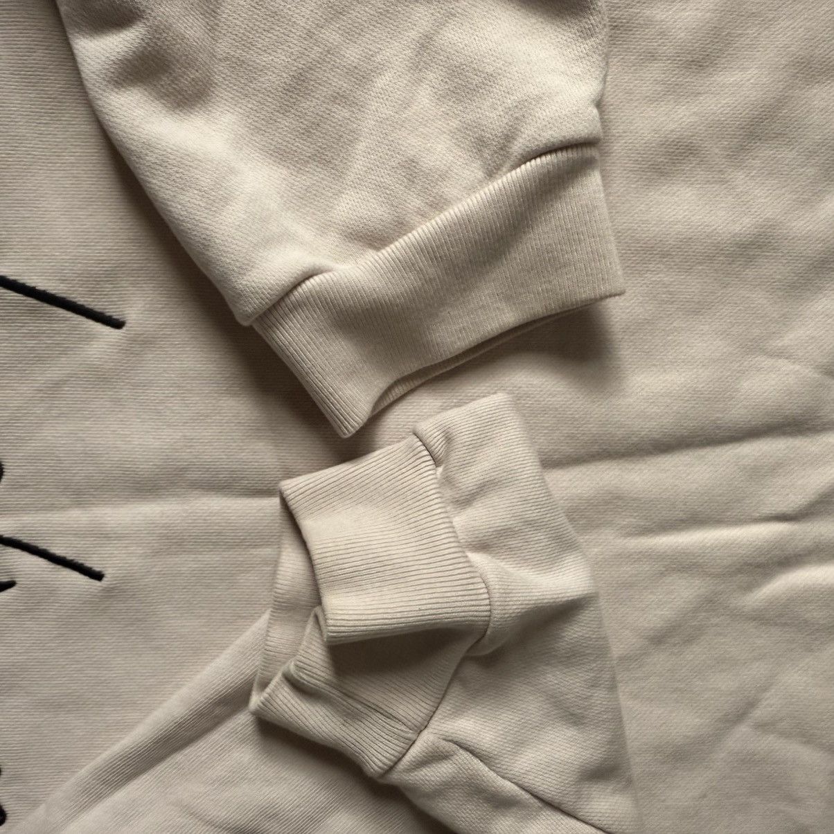 Second/Layer Second layer box crop sweatshirt DELETING TOMORROW‼️ LASTDROP Size US L / EU 52-54 / 3 - 5 Thumbnail