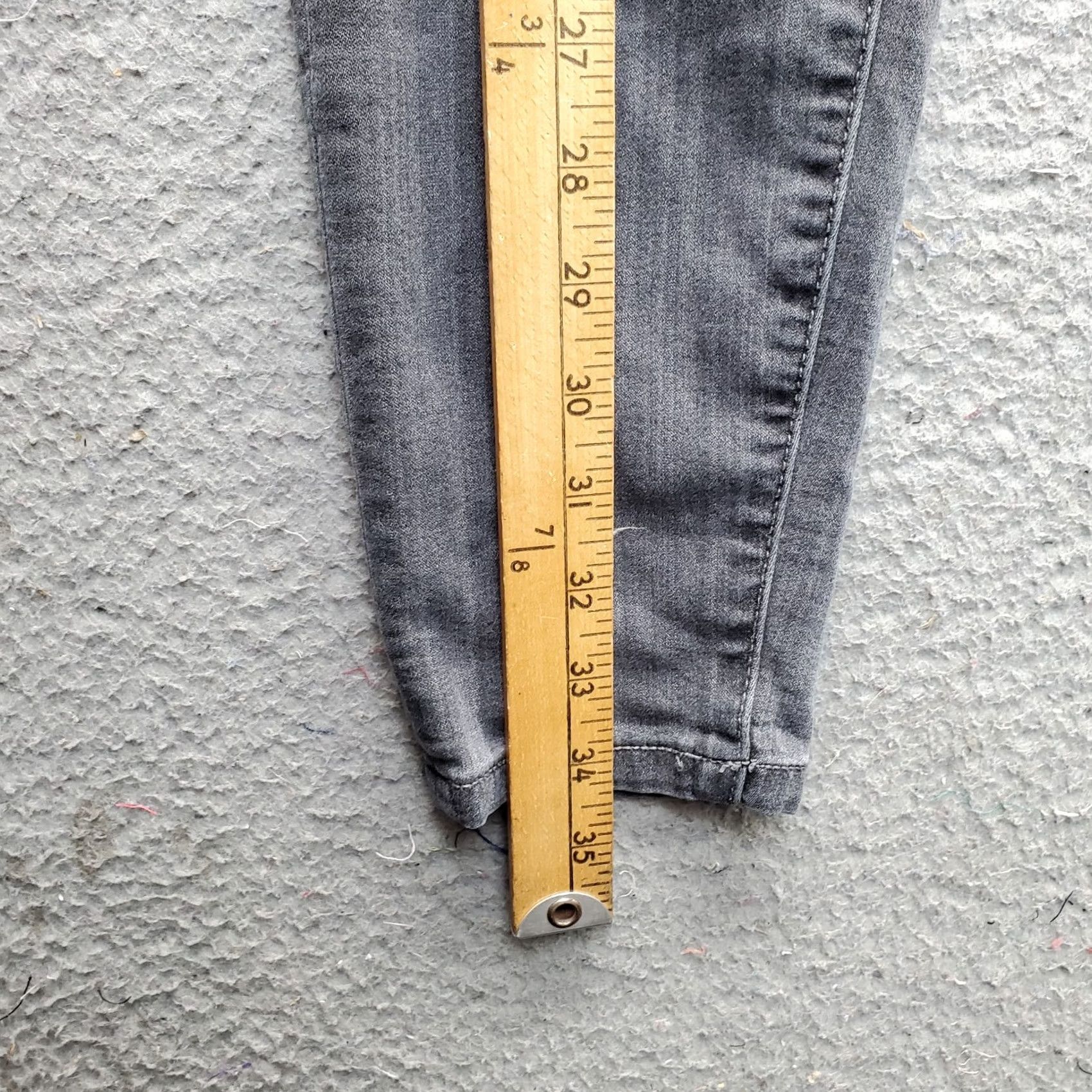 Vintage Liverpool Los Angeles Skinny Jeans Women's Gray Medium Wash 5-Pocket Design Size 2/26 Jeans Ladies 5-Pocket Gray Wash Size 26" / US 2 / IT 38 - 4 Thumbnail