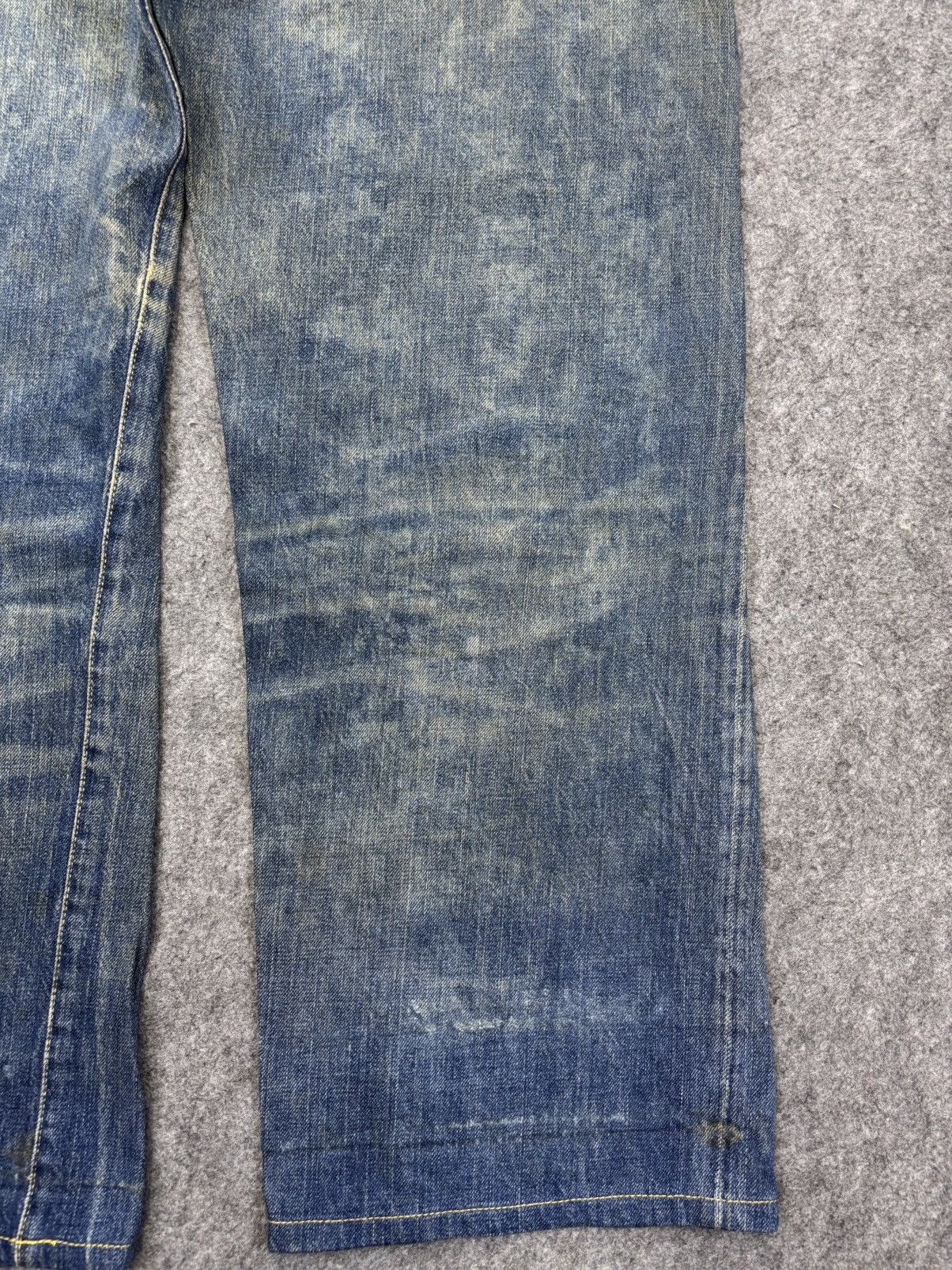Levi's Vintage Clothing 💥Super Thrashed💥LVC 1920 Model Thrashed Distrssed Denim F993 Size US 33 - 13 Thumbnail