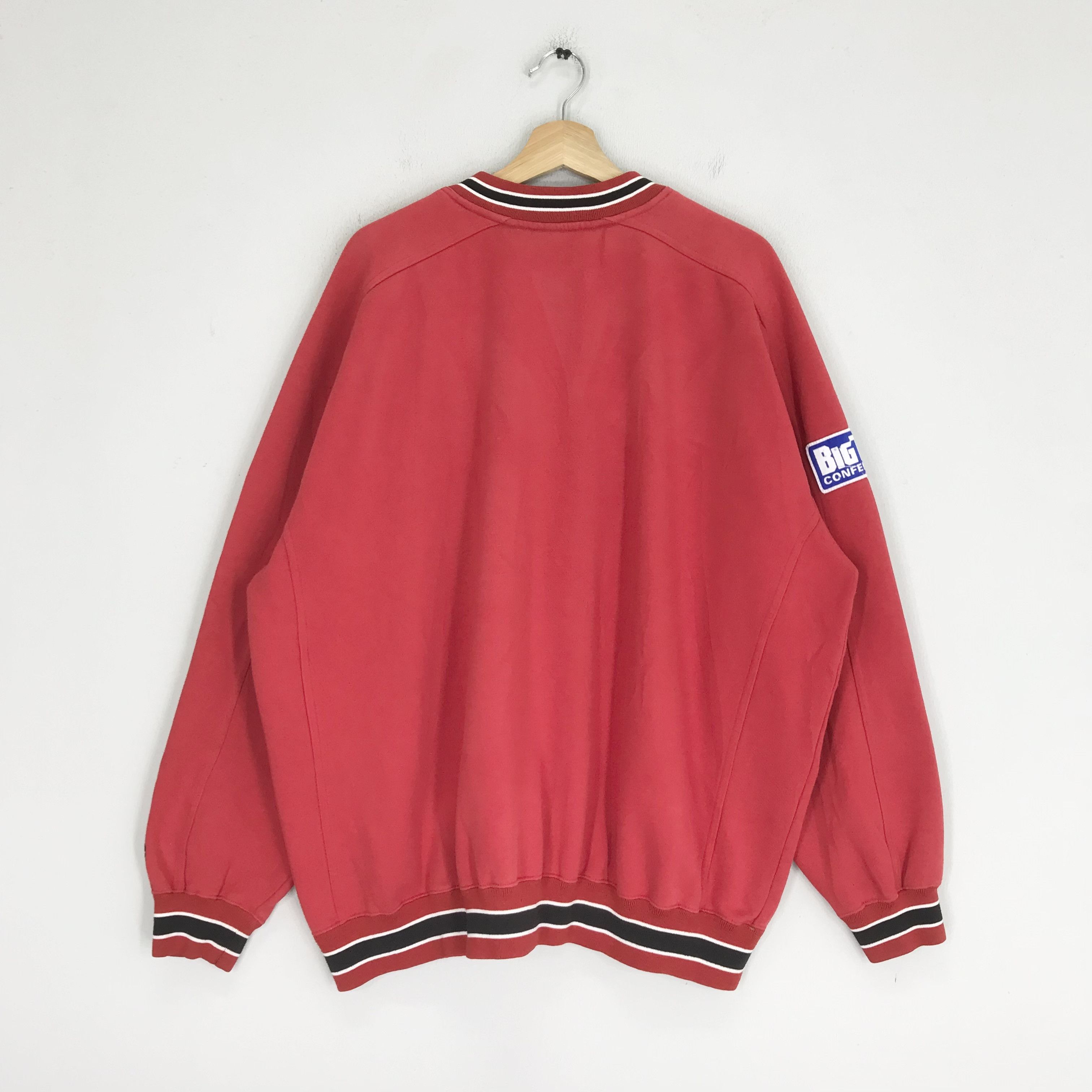 NCAA Vintage 90s Wisconsin Badgers Ncaa Sweatshirt - 250 Size US XXL / EU 58 / 5 - 2 Thumbnail