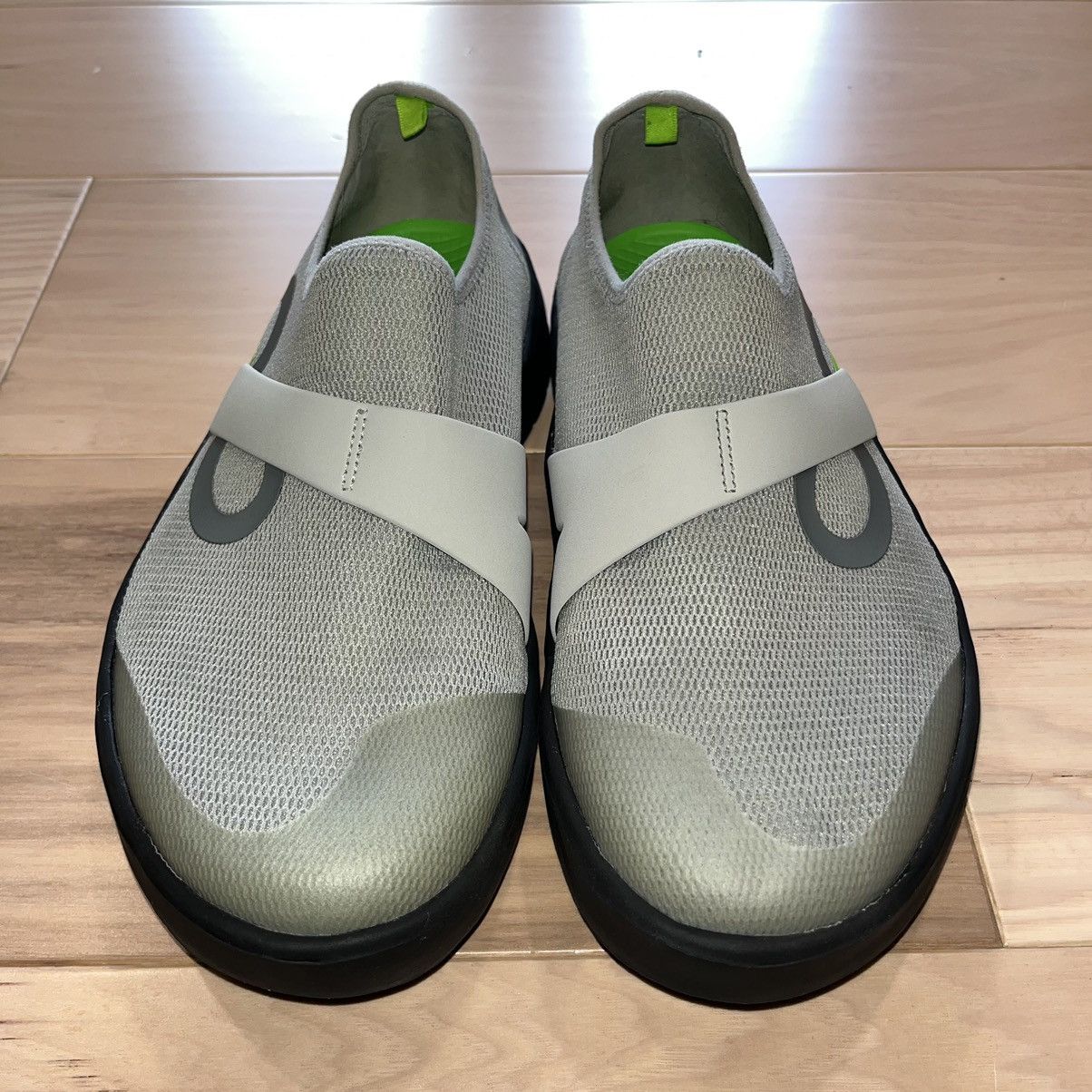 Other OOFOS OOmg Men’s Size 10 Gray Black Fibre Low Slip On Size US 10 / EU 43 - 5 Thumbnail