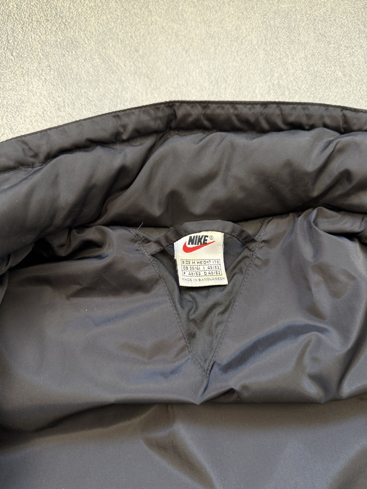 Nike Vintage Nike down jacket big logo Swoosh Drill Gorpcore Size US M / EU 48-50 / 2 - 22 Thumbnail