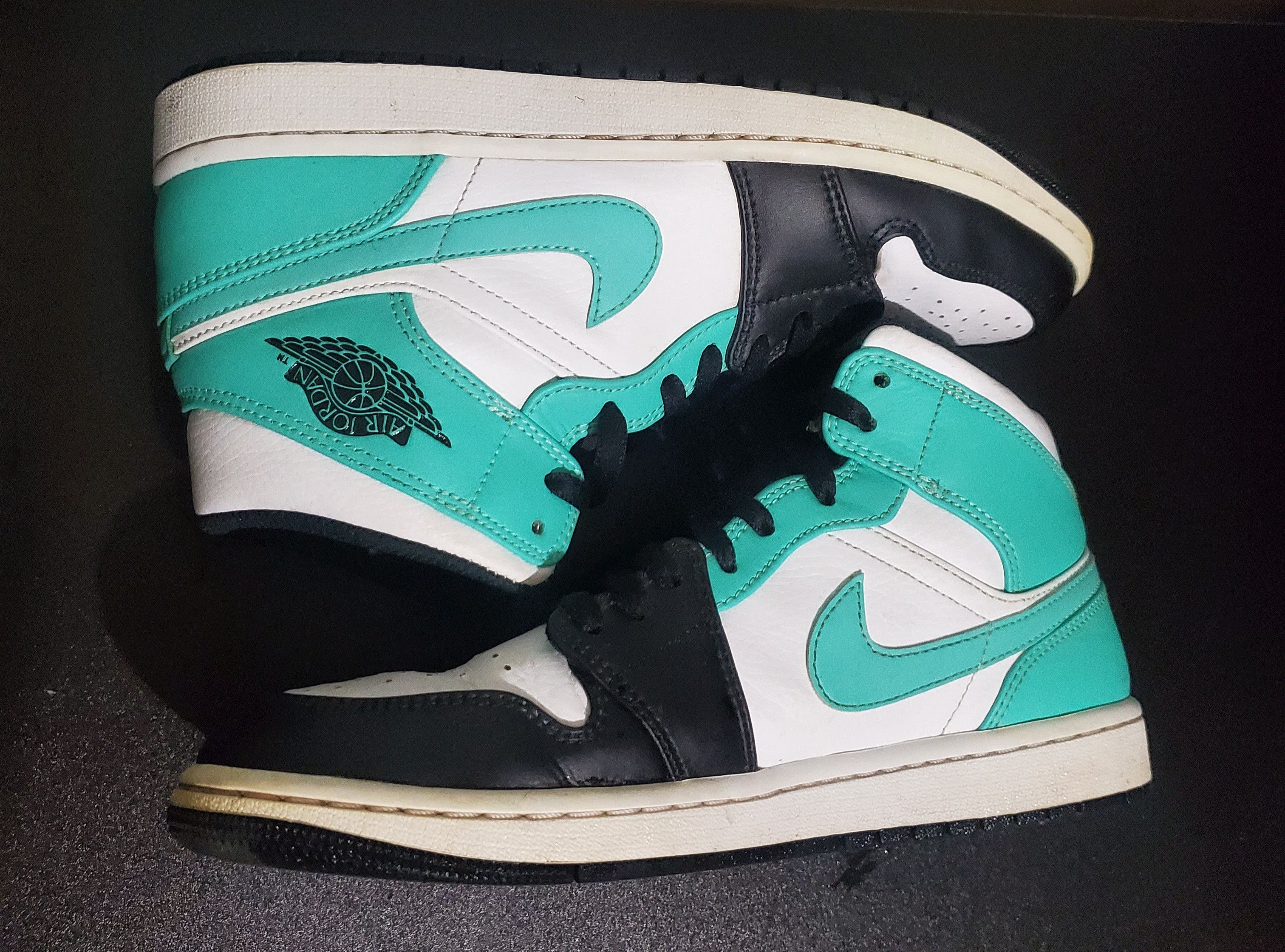 Jordan Brand × Nike Jordan 1 tropical twist igloo Size US 9 / EU 42 - 5 Thumbnail
