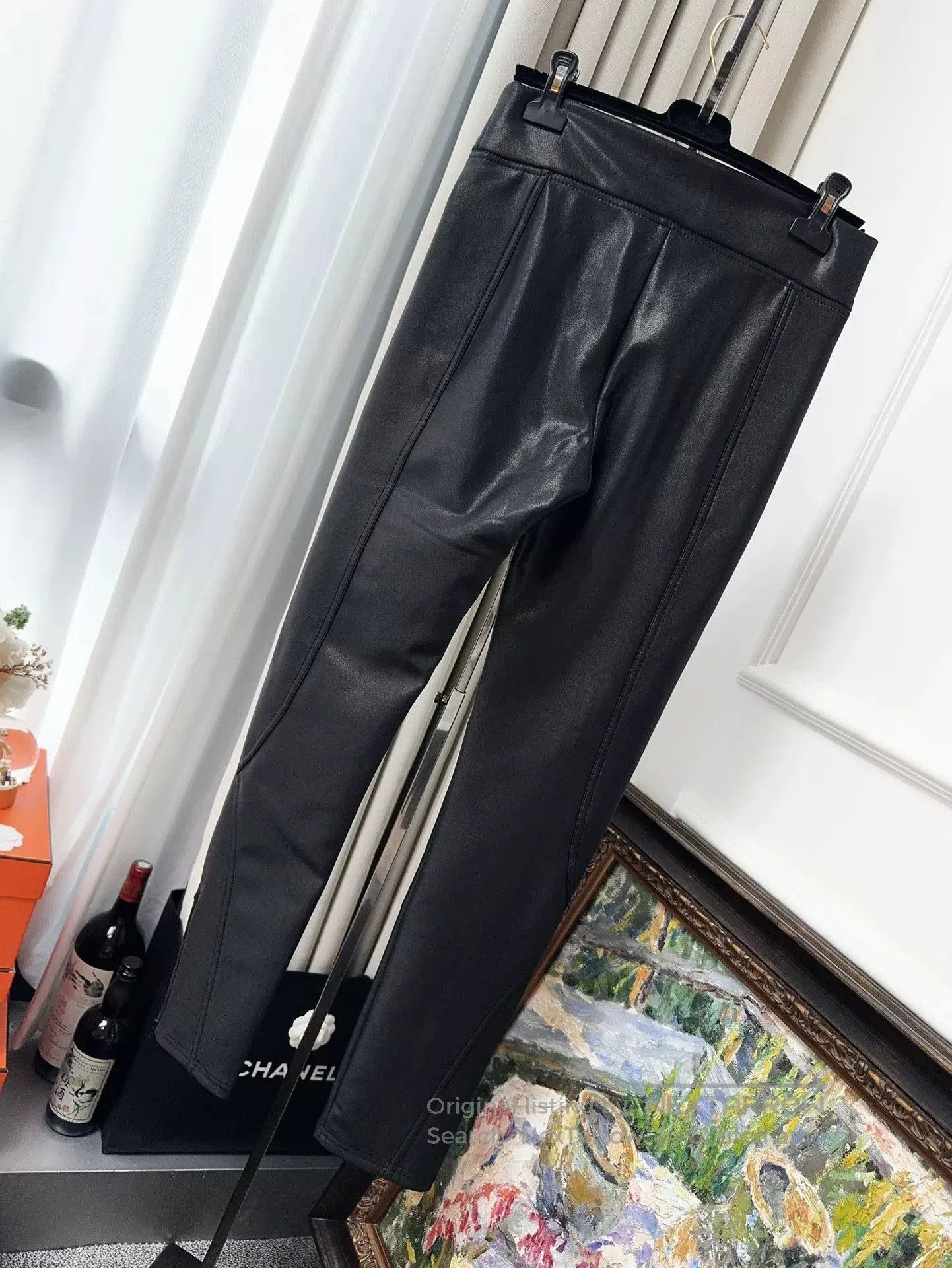 Chanel Chanel Coco Neige Black Coated Skinny Pants. Size US 38 / EU 54 - 2 Thumbnail