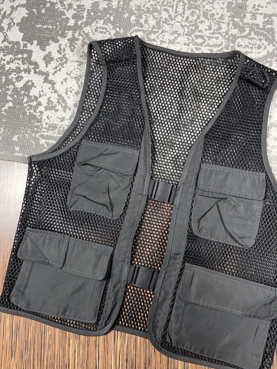 Japanese Brand × Vintage ➕ mesh top cargo vest fishing military style vintage Size US M / EU 48-50 / 2 - 2 Thumbnail