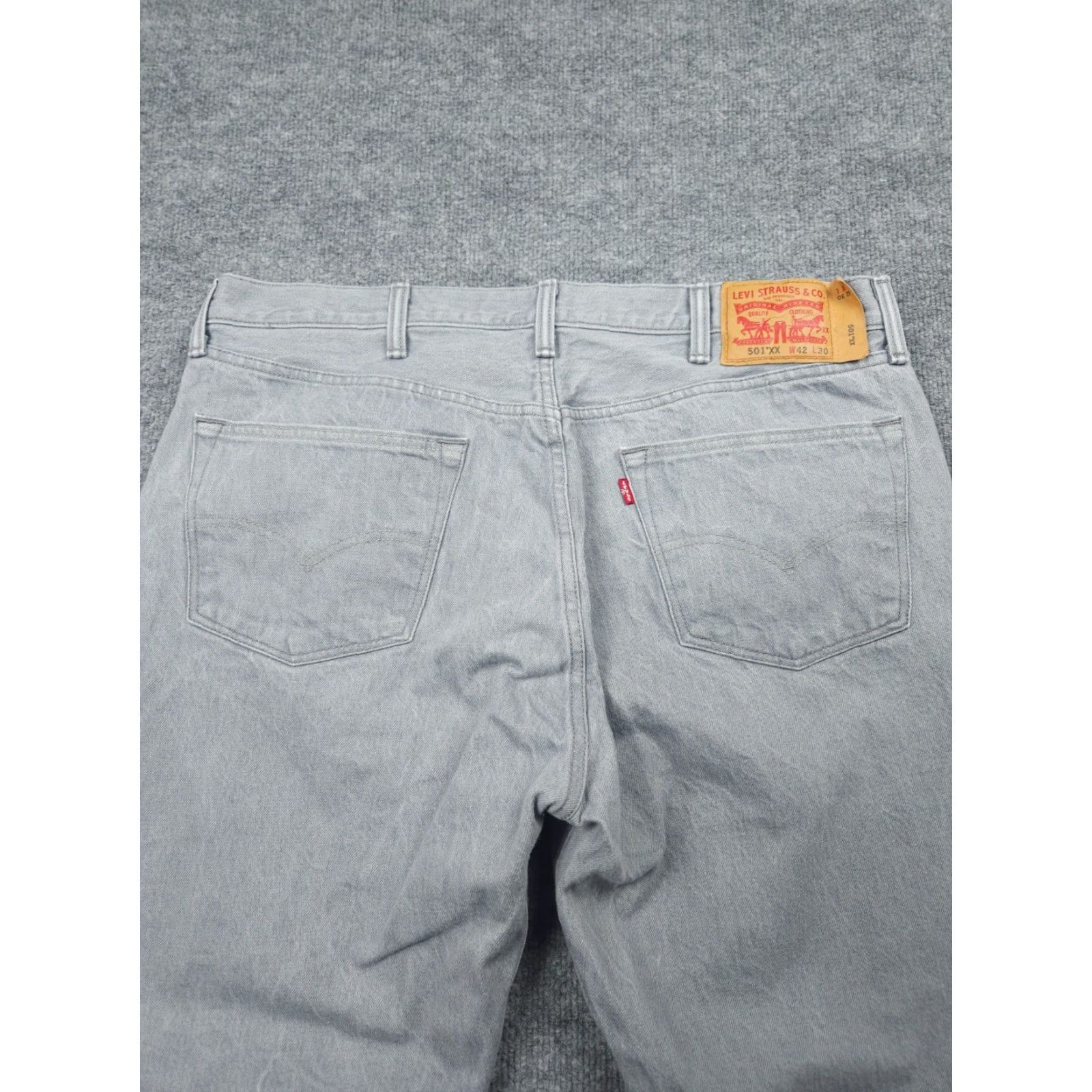 Levi's Levi's 501xx Jeans Mens 38 x 28 Gray Denim Classic Straight Regular Fit 5-Pocket Denim Cotton Button Closure Size US 38 / EU 54 - 4 Thumbnail