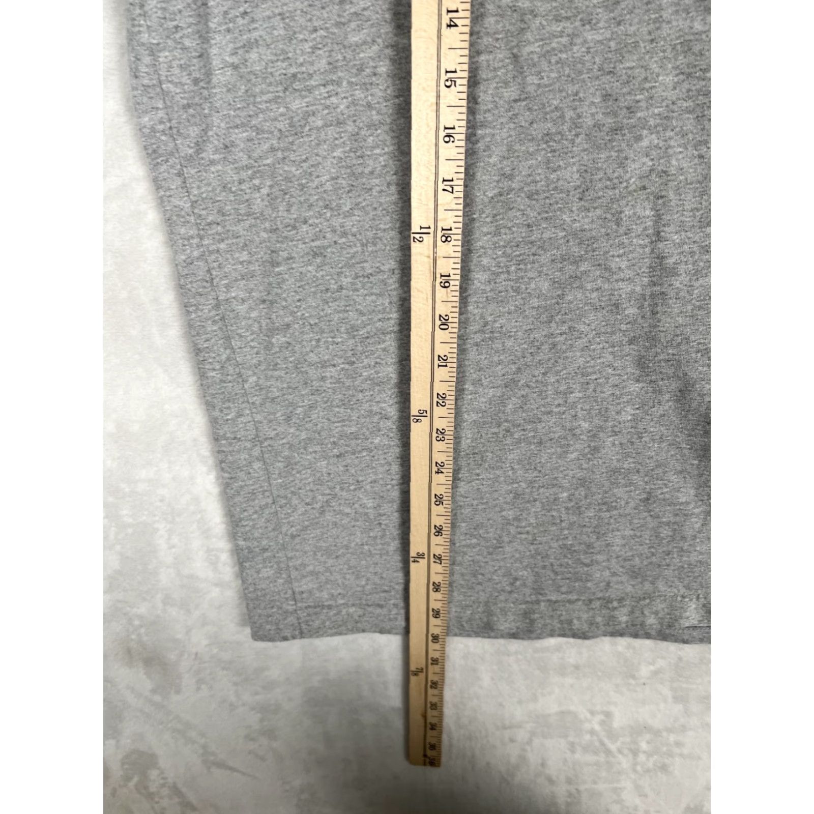 Carhartt Carhartt Gray Pocket Tee T-Shirt Size Large Original Fit Work Wear Mens Regular Short Sleeve Crew Neck 90s Classic Grunge Pocket Carhartt Men'S K87 Size US L / EU 52-54 / 3 - 3 Thumbnail