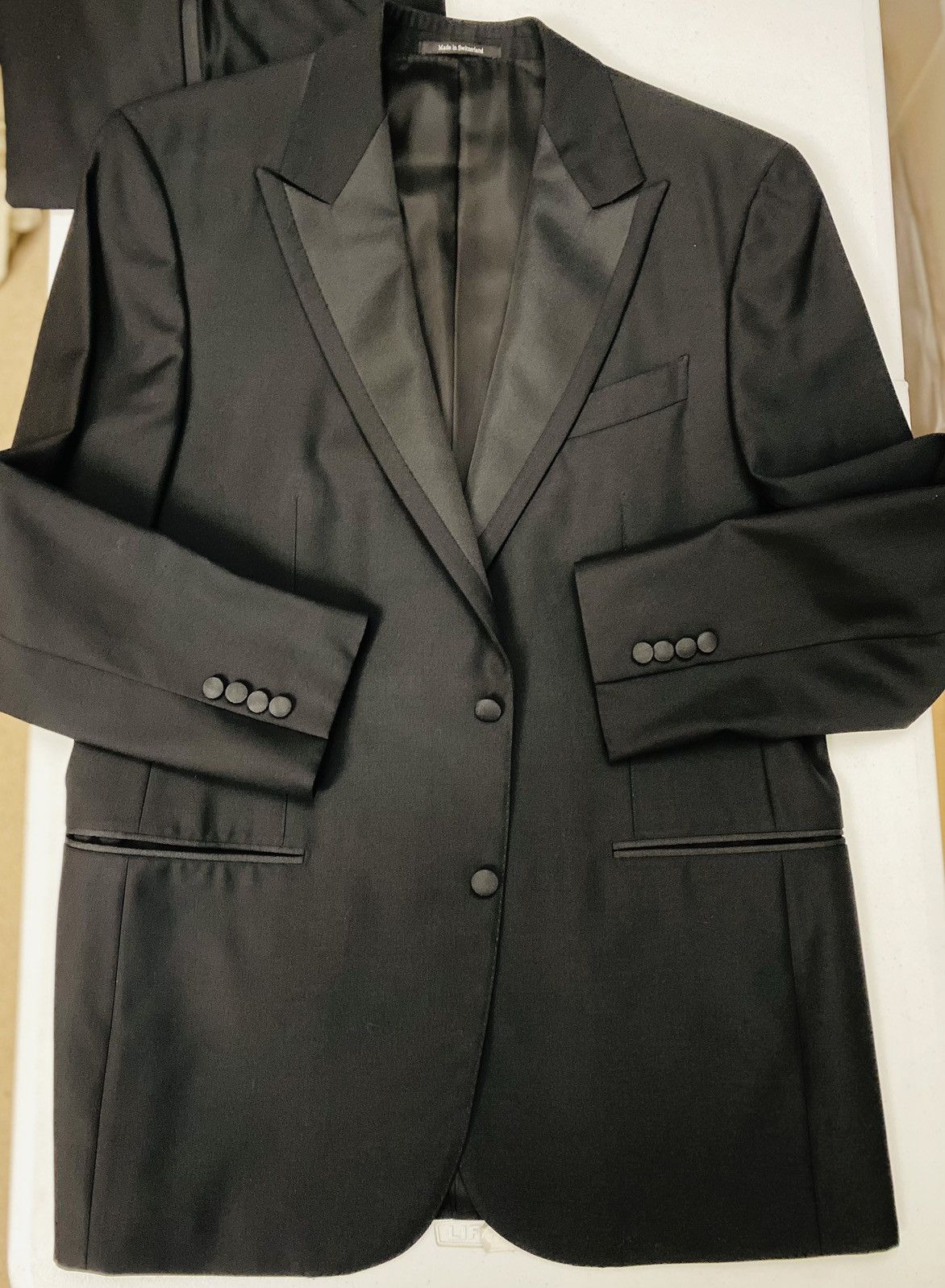 Ermenegildo Zegna Ermenegildo Zegna Black Peak Lapel 2-Btn Milano Fit Tux 52S Size 42S - 3 Thumbnail
