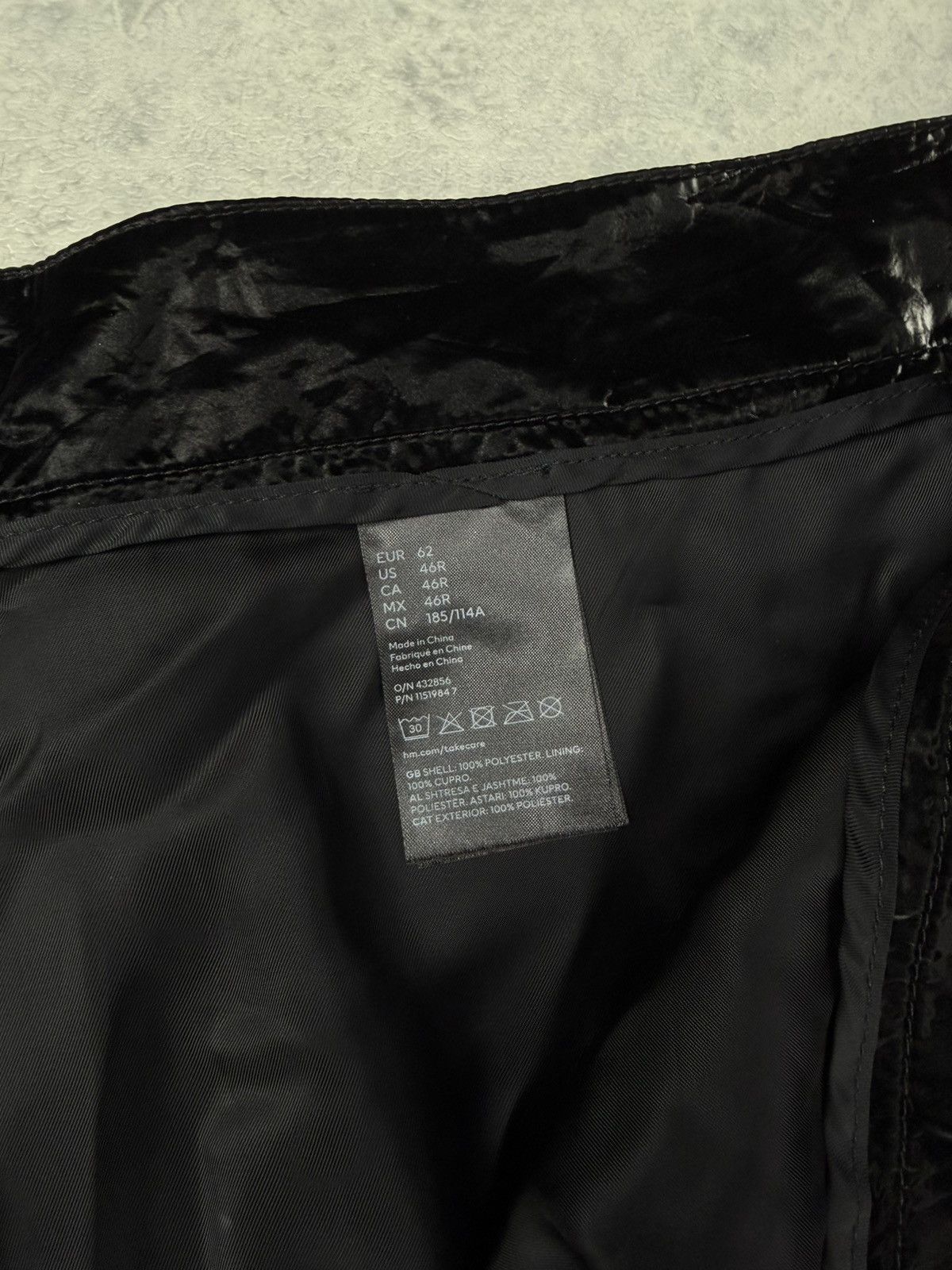 H&M × Mugler Mugler x H&M Black Coated Biker Pants Zip Detail Size 46R Size US 38 / EU 54 - 9 Thumbnail