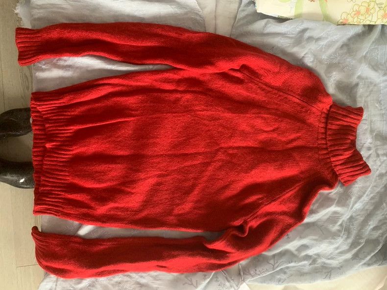 Loewe LOEWE Red high collar cashmere sweater Size M / US 6-8 / IT 42-44 - 1 Thumbnail