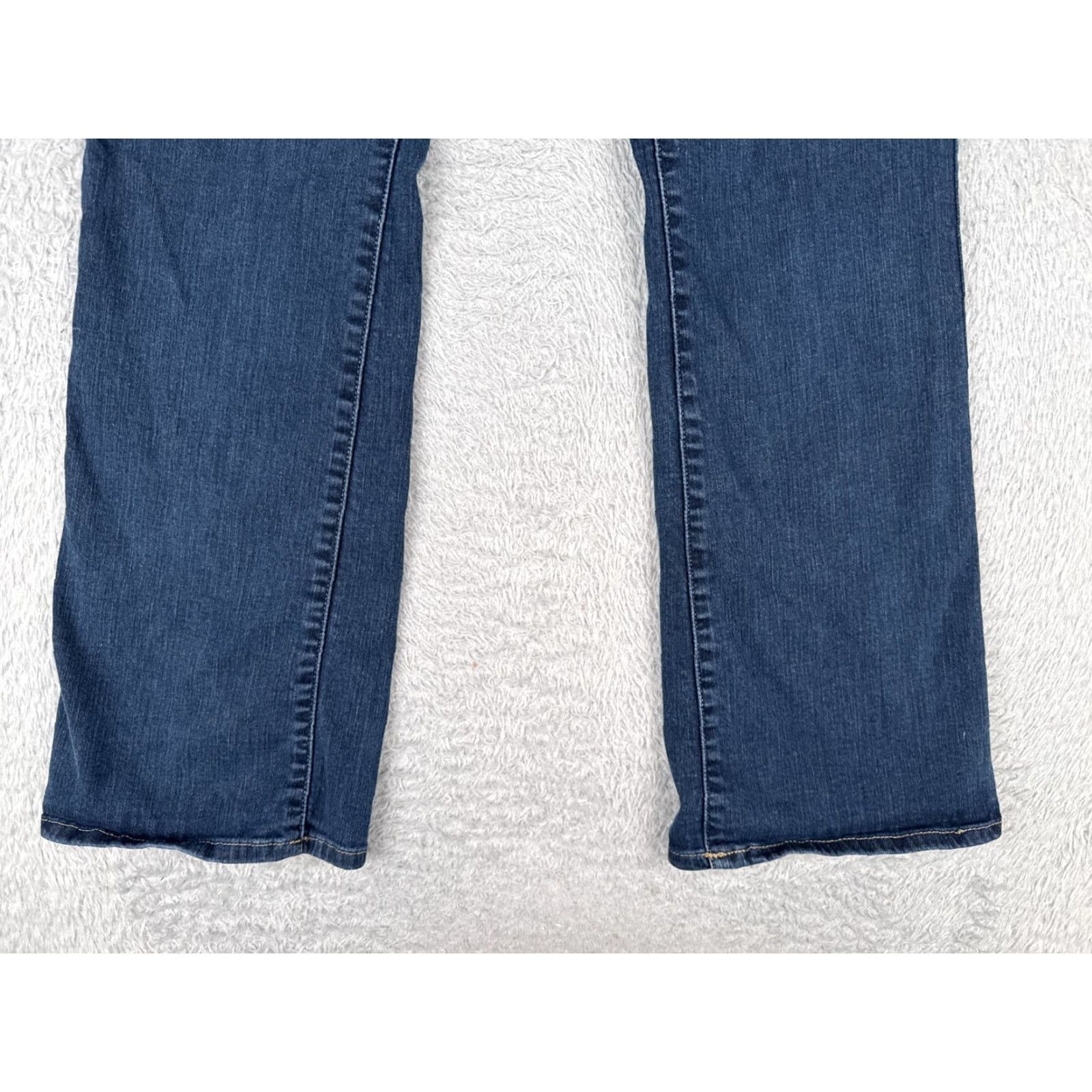 Lucky Brand Lucky Brand Jean Women 10 BlueDenim Lolita Bootcut Low Rise Cotton Blend 30x29 Women Size 32" / US 10 / IT 46 - 2 Thumbnail