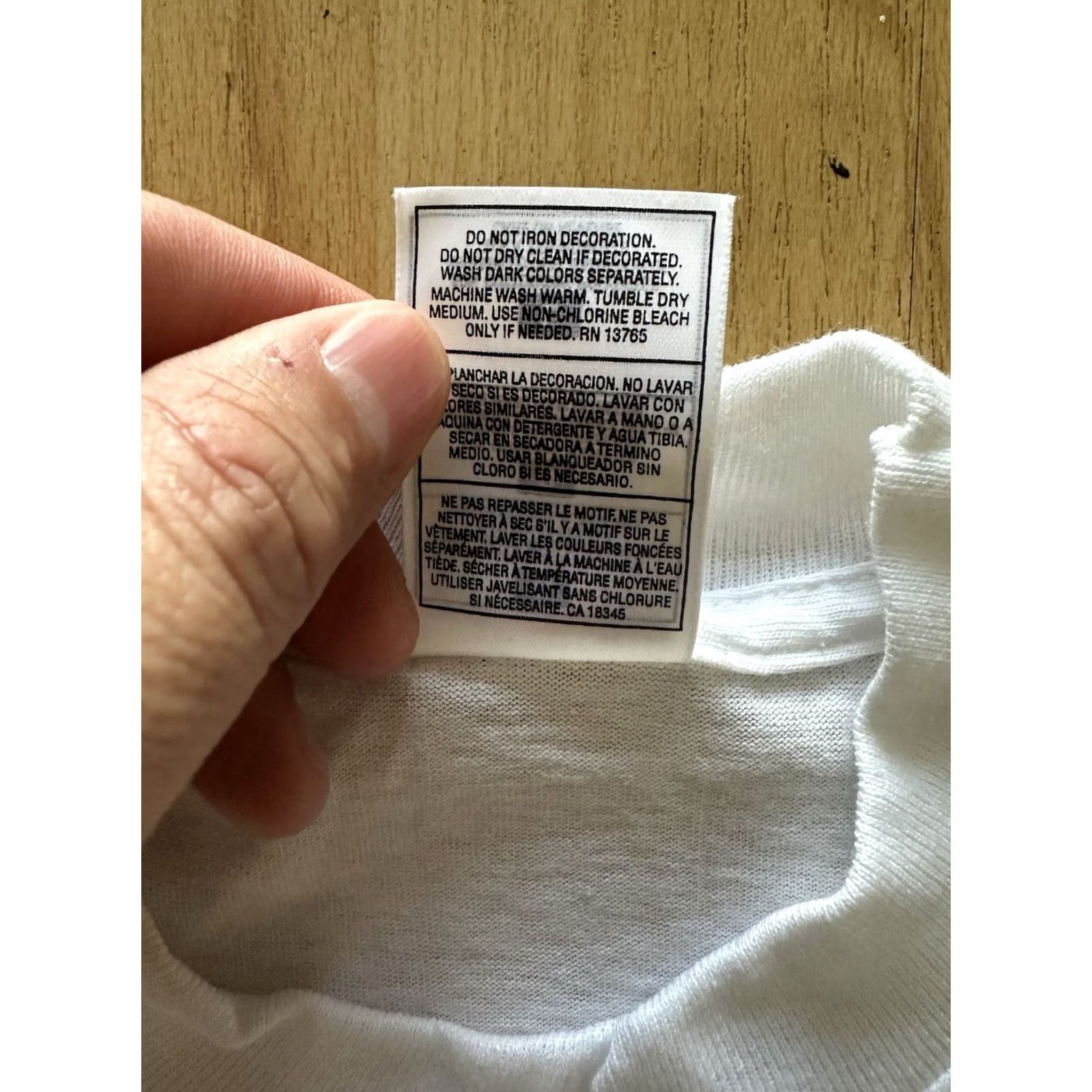 Fruit Of The Loom VINTAGE DARE Drug Abuse Resistance Education Lion Mascot T-Shirt L White 90s NWOT Men Size US L / EU 52-54 / 3 - 5 Thumbnail
