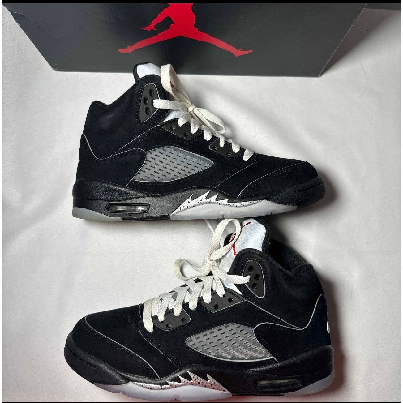 Jordan Brand × Nike Size 5 - Air Jordan 5 Retro OG GS Black Metallic Reimagined Size US 5 / EU 37 - 2 Thumbnail