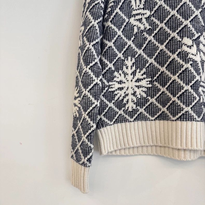 Chanel Chanel Cashmere coco letter snowflake turtleneck sweater Size XS / US 0-2 / IT 36-38 - 3 Thumbnail