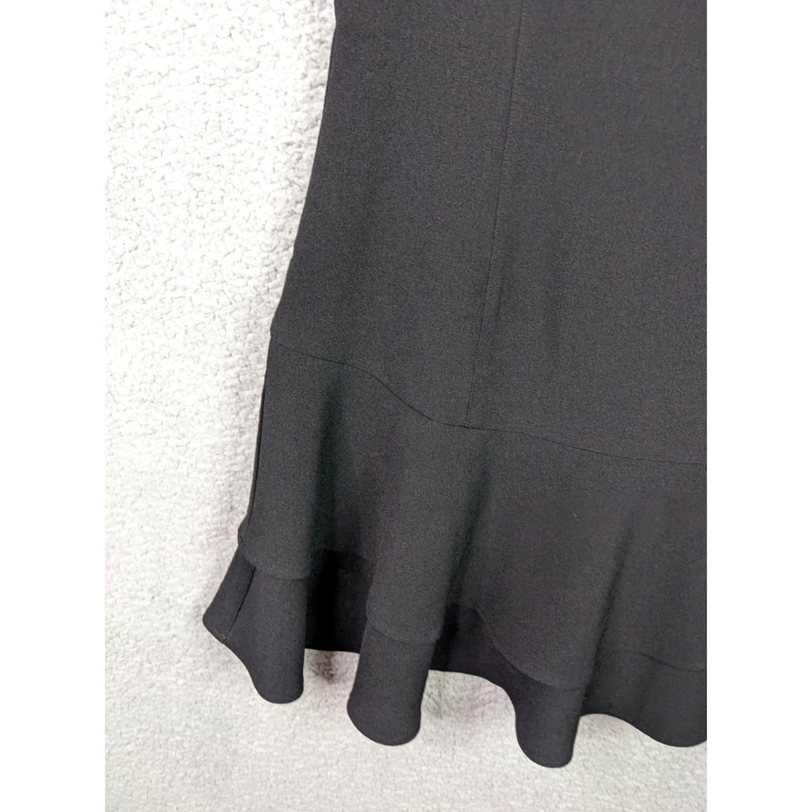 Vintage Eliza J Dress Shirt Womens Black Knee Length Scalloped Fit Flare Size 10 Sleeveless Crew Neck Knit Zip Lined Costume/Party/School/Office Size 32" / US 10 / IT 46 - 4 Thumbnail