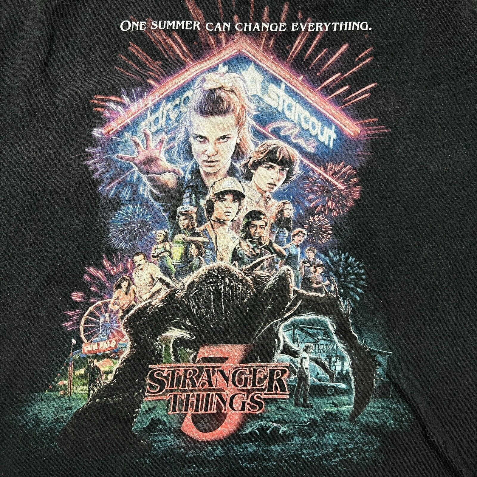 Garbage TV × Vintage Stranger Things T Shirt One Summer Can Change Everything Tee Size US XL / EU 56 / 4 - 2 Thumbnail