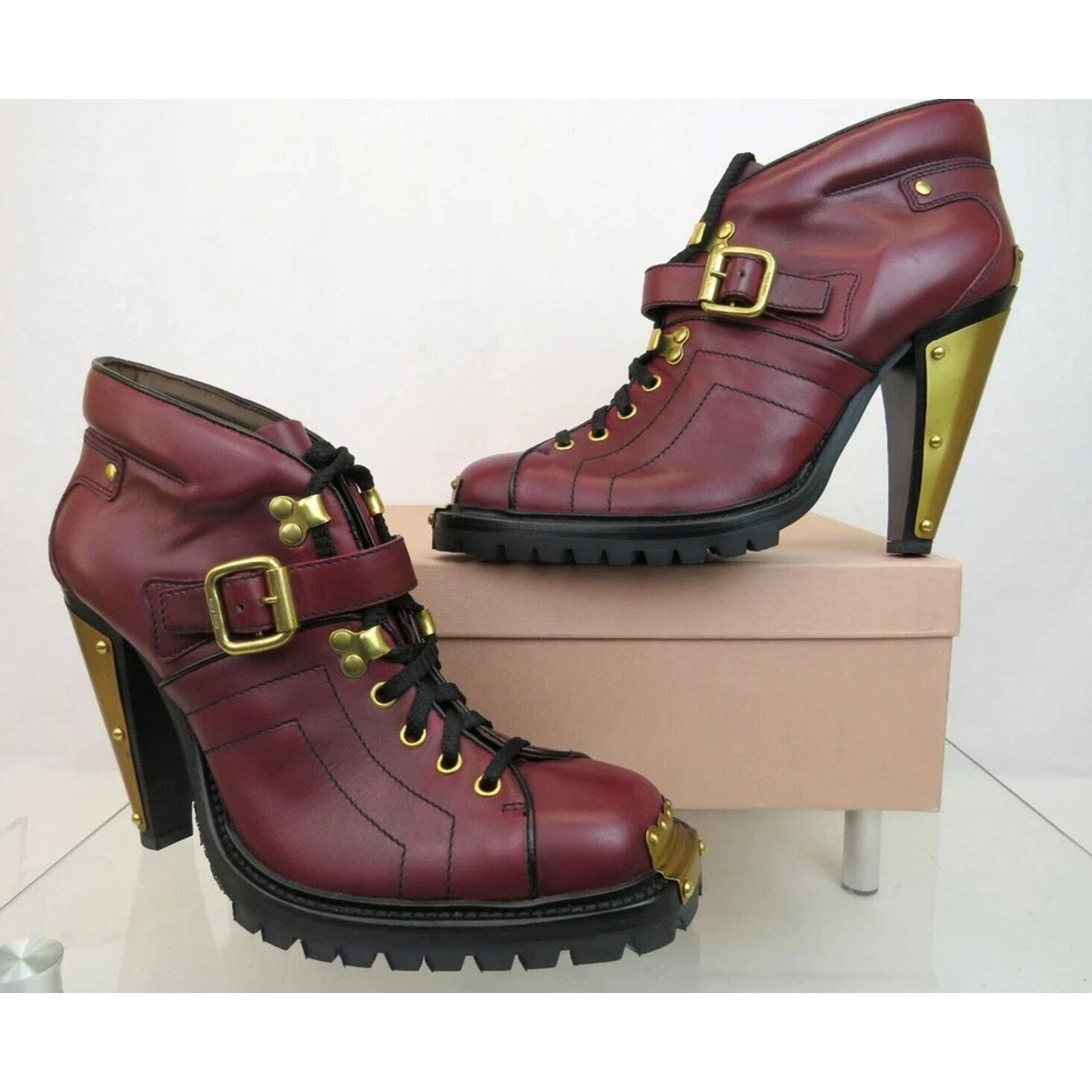 Prada MIU MIU PRADA BURGUNDY LEATHER METAL BELTED ANKLE BOOTS 39 Size US 9 / IT 39 - 2 Thumbnail