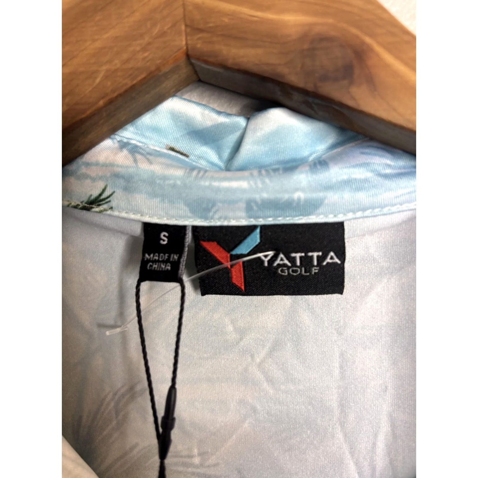 Vintage Yatta Golf Shirt Mens S Blue Palm Tree Hawaiian Polo Golf Tropical Performance Size US S / EU 44-46 / 1 - 4 Thumbnail