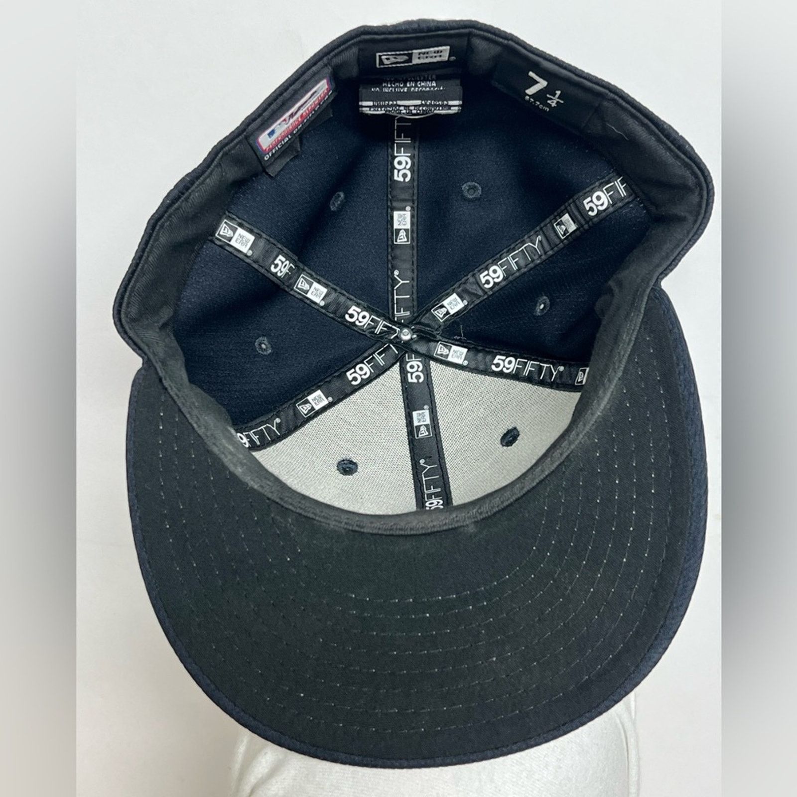 New Era Game Worn Cleveland Indians On-Field Batting Hat 7 1/4 Size ONE SIZE - 5 Thumbnail