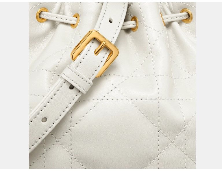Dior o1w1db10225 Size: OS / M2780UN Jolie Bucket Bag in White Size ONE SIZE - 6 Thumbnail