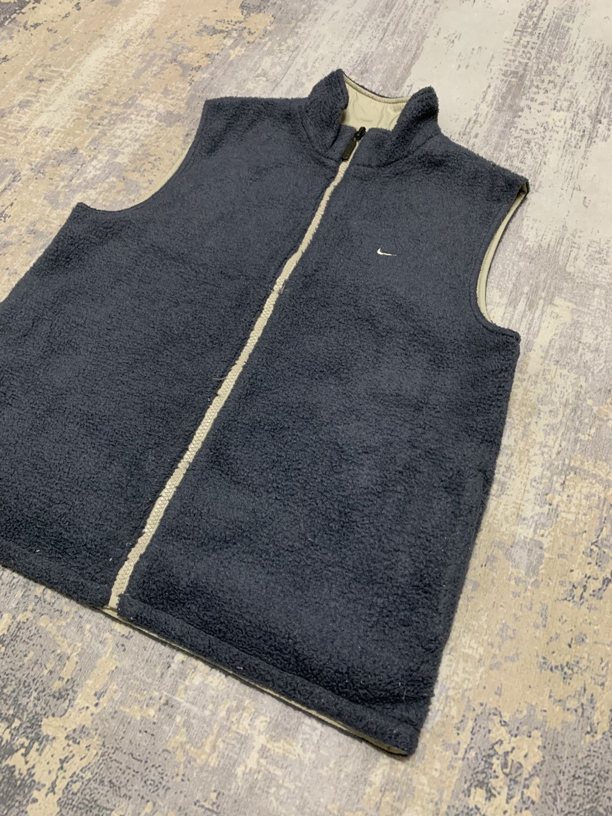 Vintage Vintage Nike Swoosh Reversible Fleece Outdoor Vests Size M / US 6-8 / IT 42-44 - 4 Thumbnail