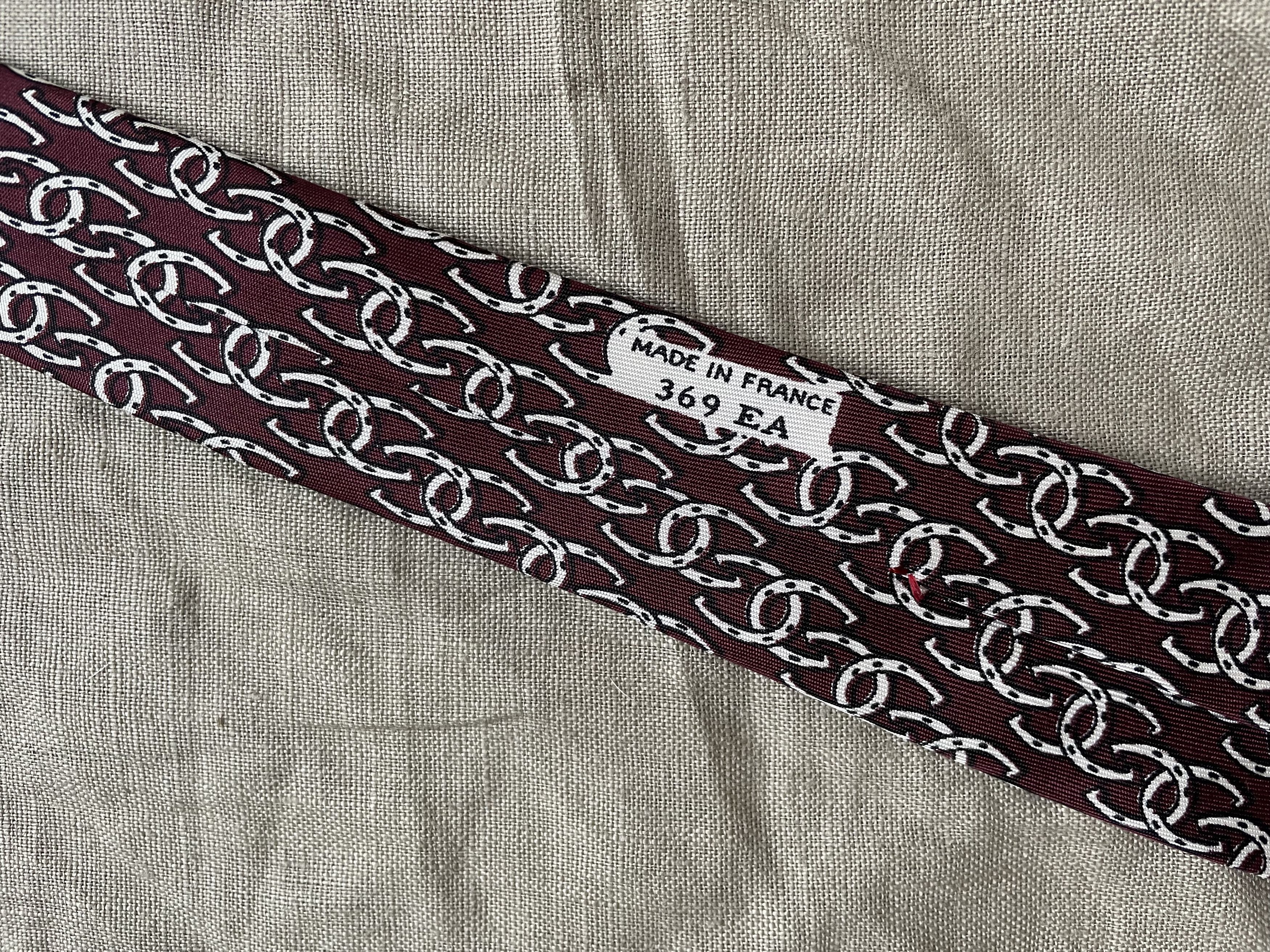 Hermes Hermes Horseshoe Pattern Silk Tie 6280AP Size ONE SIZE - 5 Thumbnail
