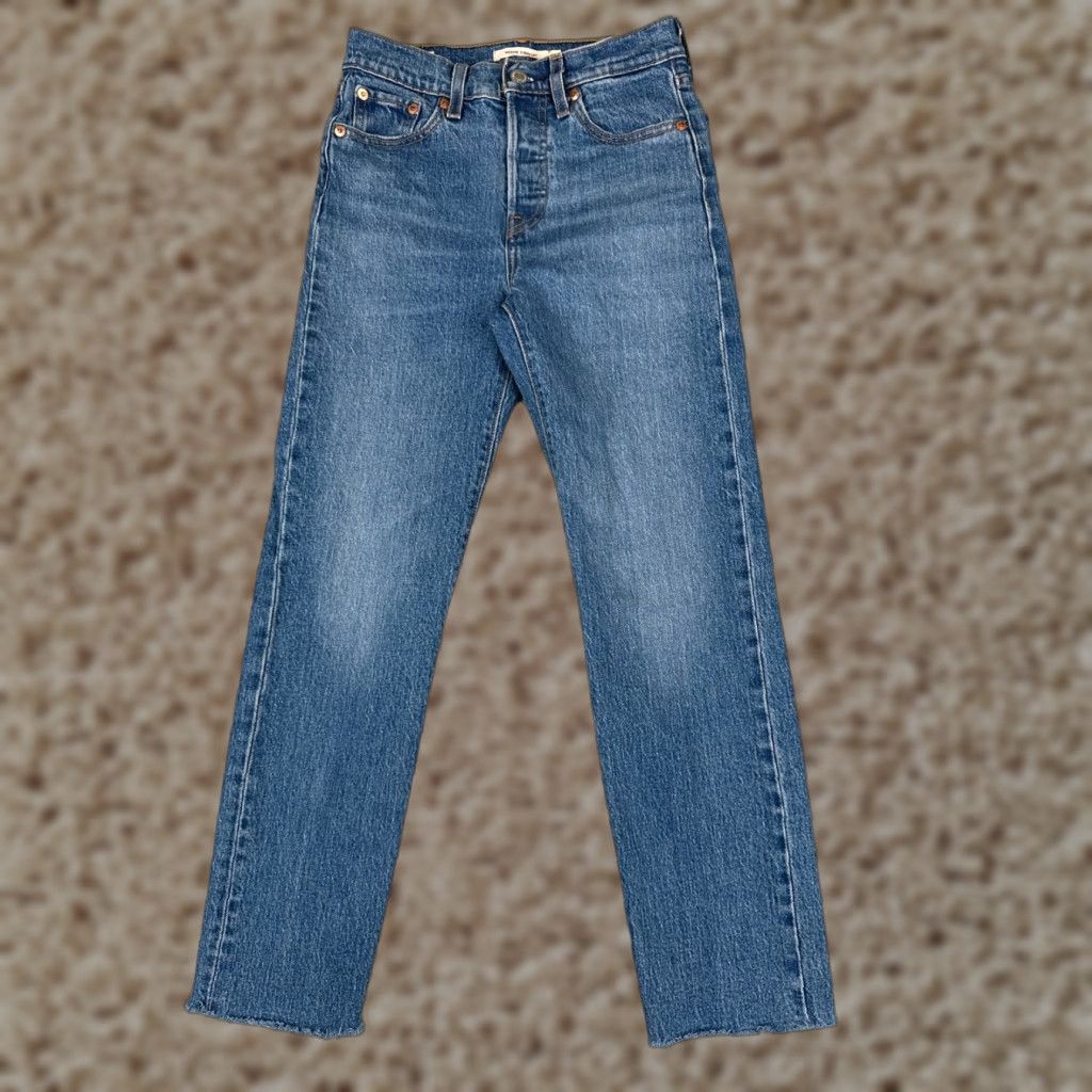 Levi's Premium Jeans Womens 23 Blue Denim Big E Wedgie Straight Mid Rise 23x25 Jeans