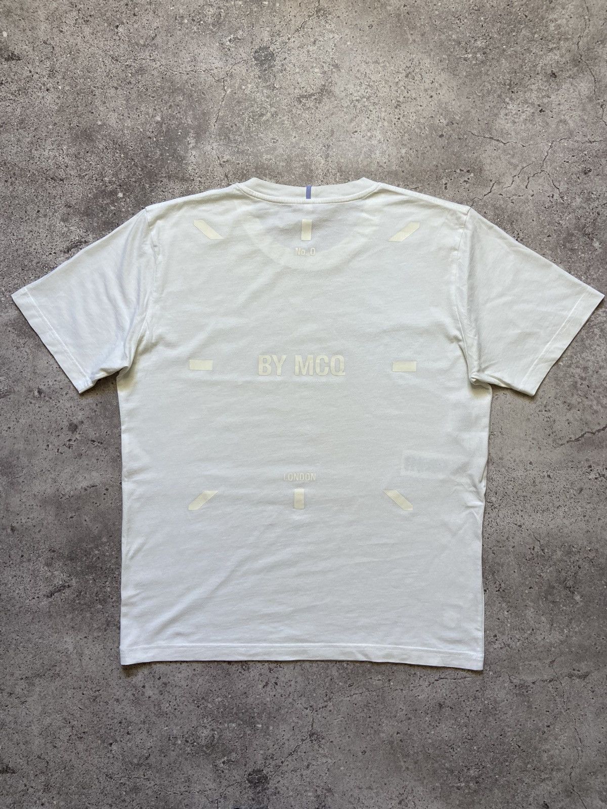 Alexander McQueen × MCQ MCQ by Alexander McQueen Margiela Logo Tee T-shirt Size US L / EU 52-54 / 3 - 1 Thumbnail