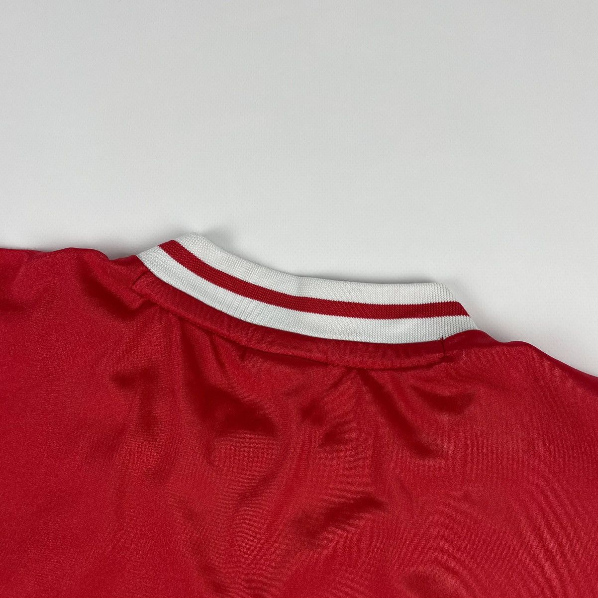 Vintage Vintage Liverpool FC 1982/83 LFC Home Reissue Soccer Jersey Size US M / EU 48-50 / 2 - 11 Thumbnail