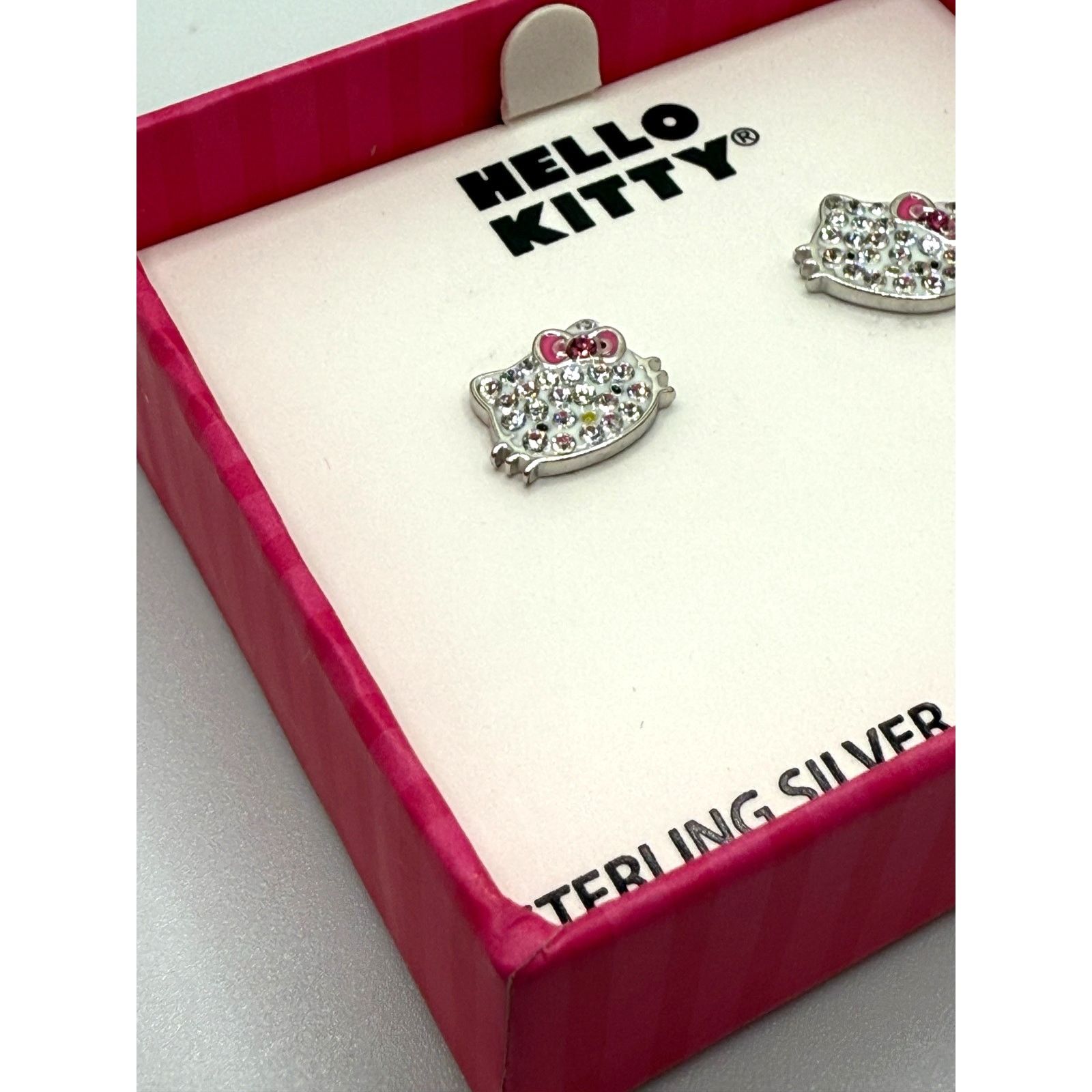 Other NEW-Hello Kitty Crystal Sterling Silver Earrings Kawaii Size ONE SIZE - 3 Thumbnail