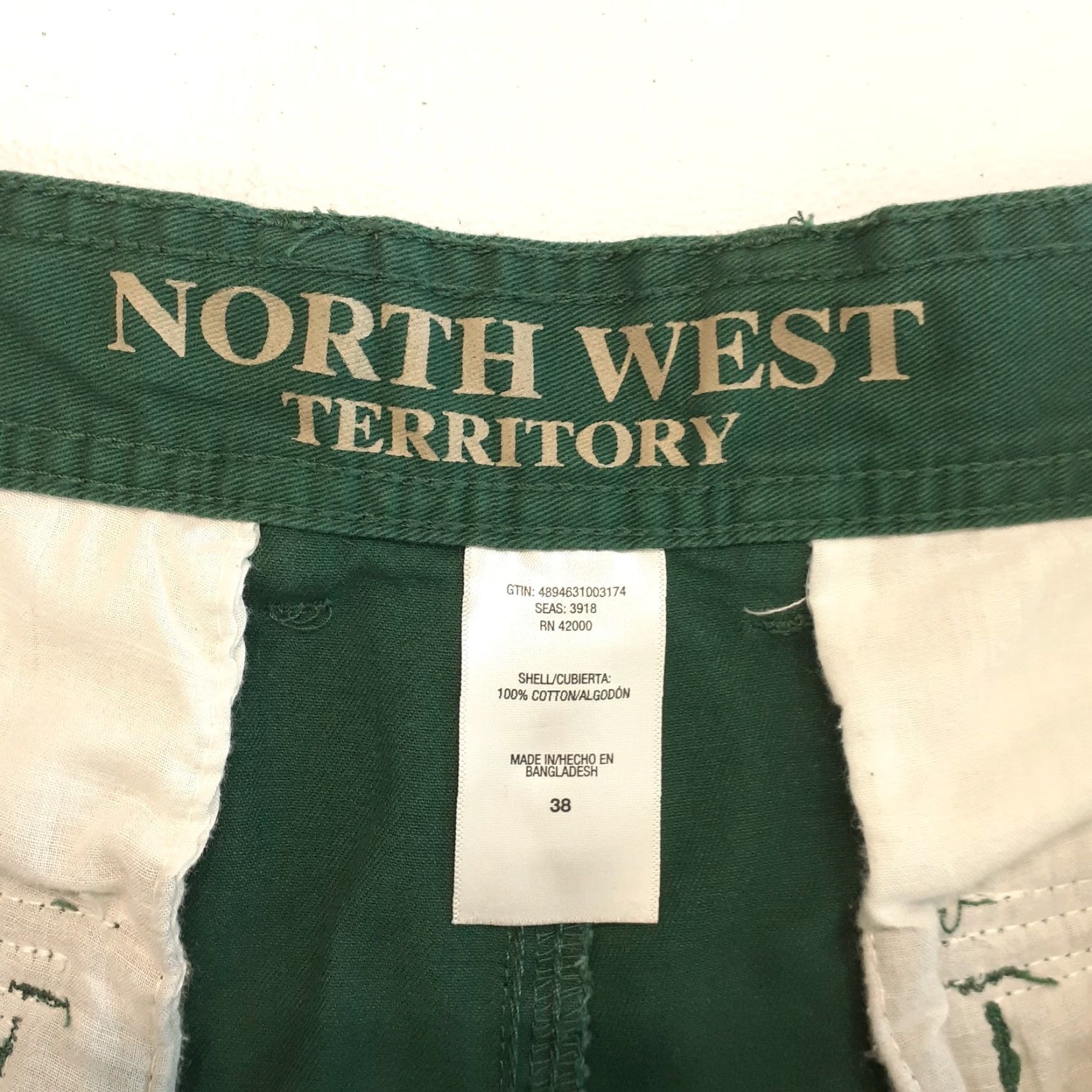 Vintage Northwest Territory Cargo Shorts Mens 38 Green Belted Cargo Pocket Regular 38in Inseam Mens Size US 38 / EU 54 - 5 Thumbnail