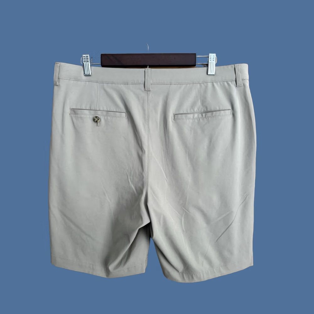 PGA Tour PGA TOUR Golf Shorts Beige Khaki Tan Size 36 Athletic Men's Flat Front Size US 36 / EU 52 - 1 Thumbnail