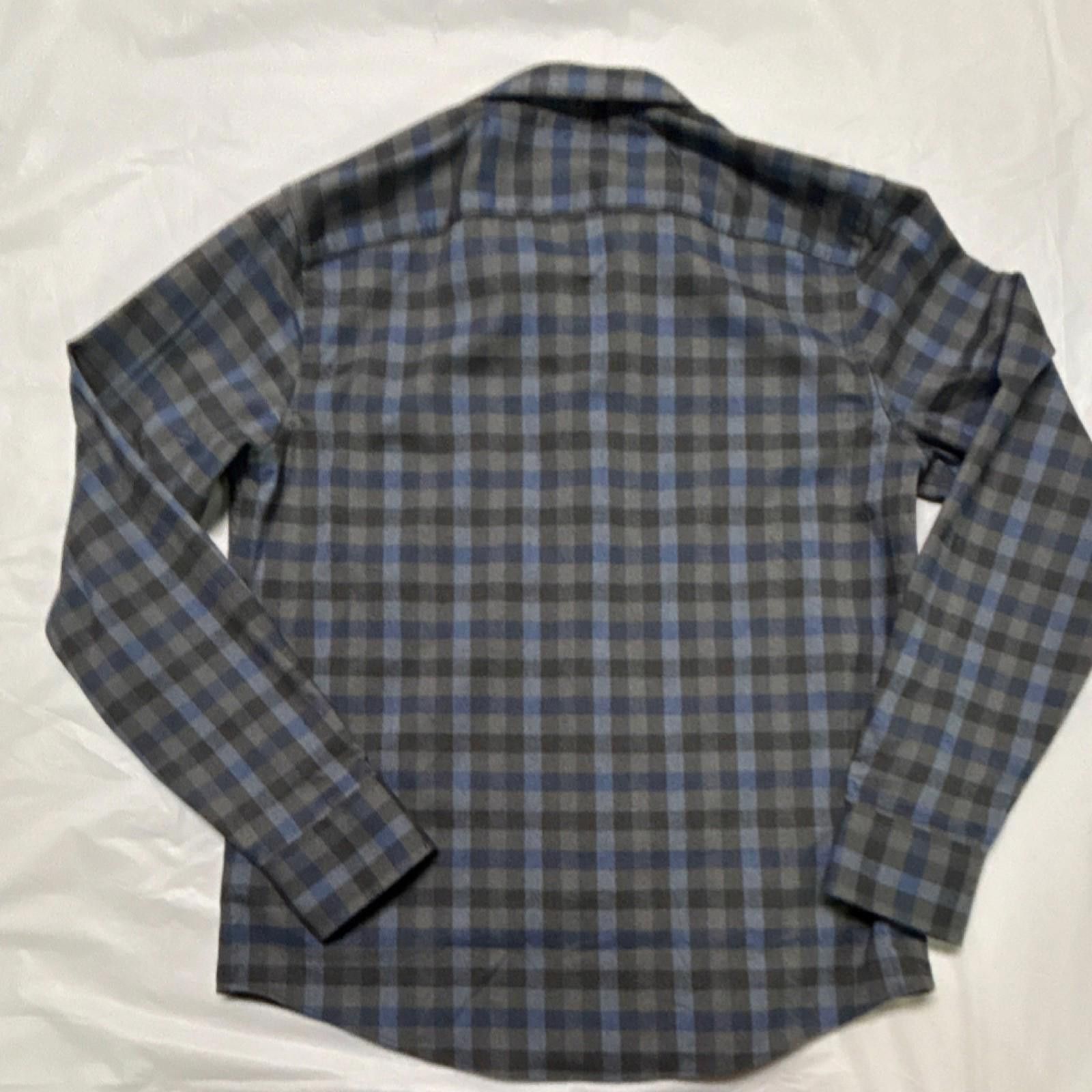 UNTUCKit Slim Fit Plaid Button-Up Shirt Size L Long Sleeve Untuckit Size US L / EU 52-54 / 3 - 8 Thumbnail