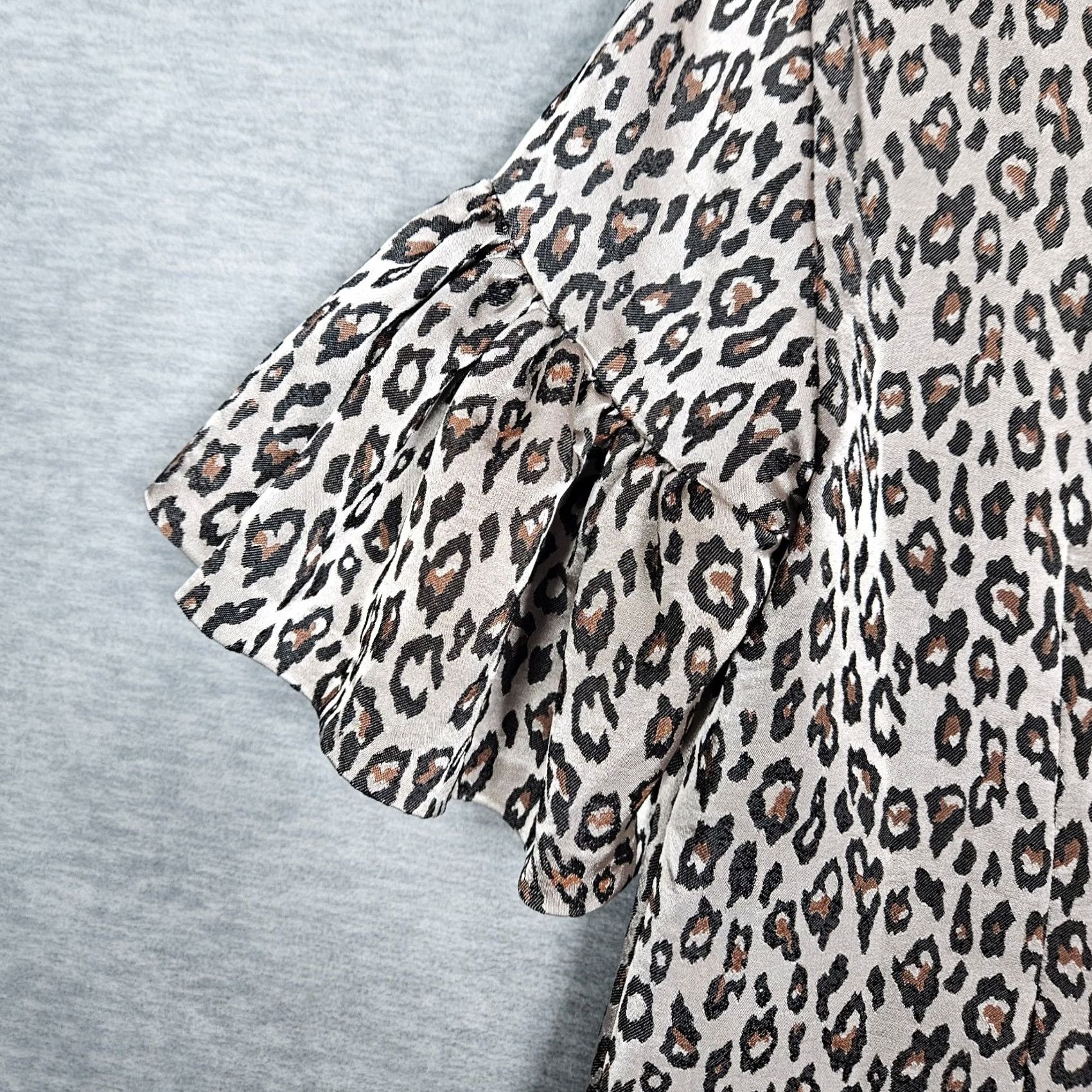 Banana Republic Banana Republic Leopard Printed Ruffle Bell Sleeve Dress Size 6 Casual Party/Cocktail A-Line Womens Multicolor Sleeveless Kn kih Size M / US 6-8 / IT 42-44 - 7 Thumbnail