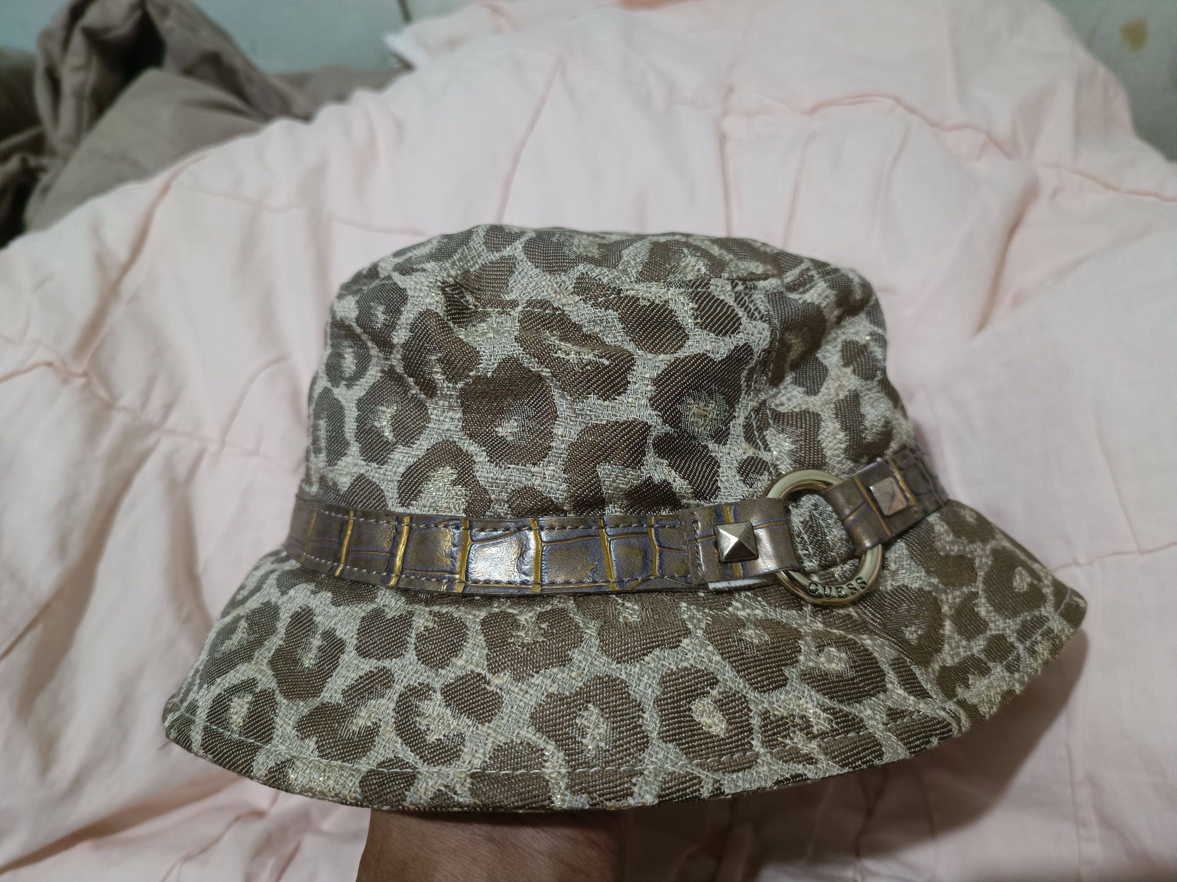 Guess Guess Bucket Hat Size ONE SIZE - 10 Thumbnail