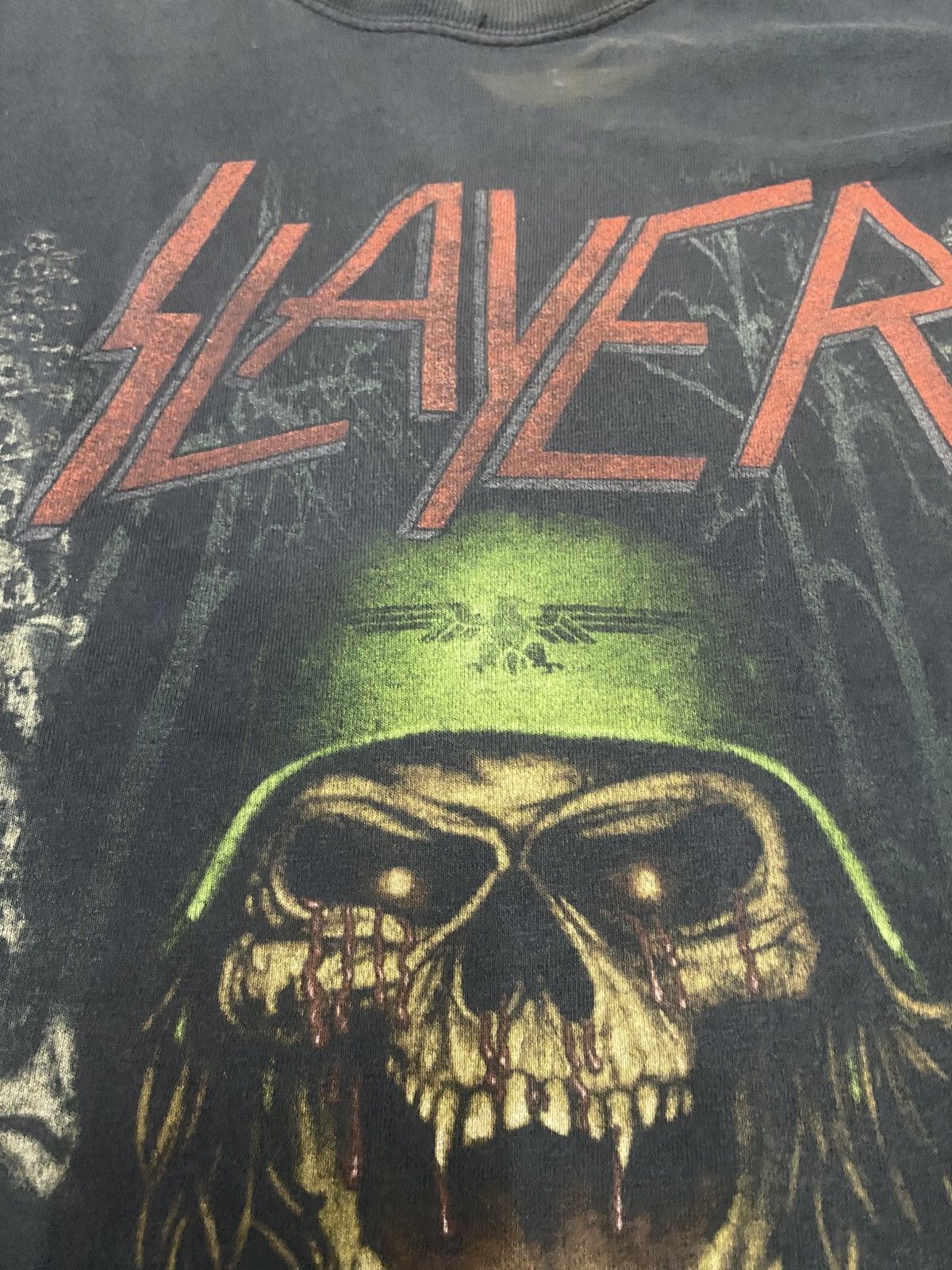 Band Tees Perfectly trashed Vintage Slayer band tee Size US M / EU 48-50 / 2 - 9 Thumbnail