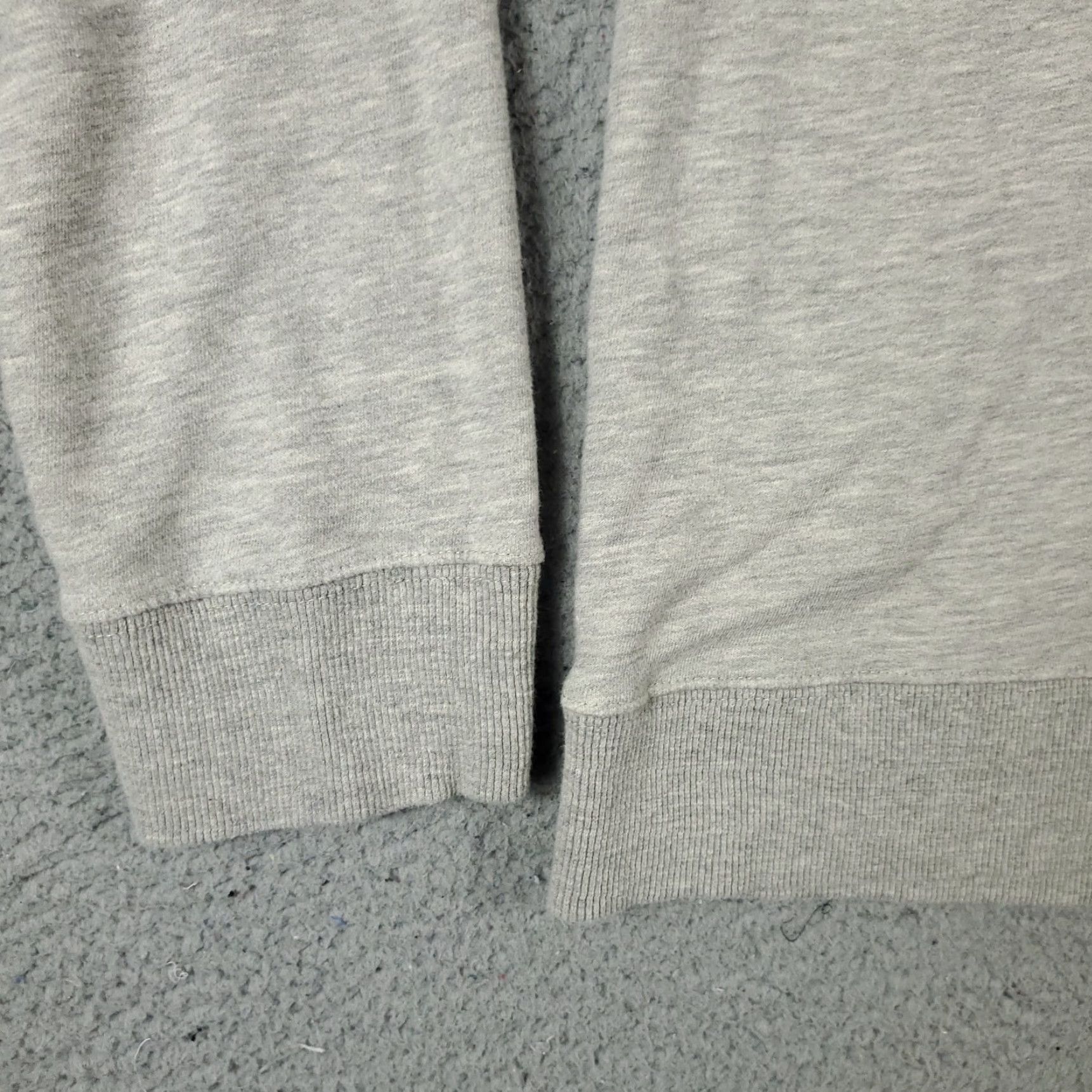 Champion VINTAGE Champion Sweater Pullover Long Sleeve Casual Adult 2XL Gray Mens Size US XXL / EU 58 / 5 - 4 Thumbnail