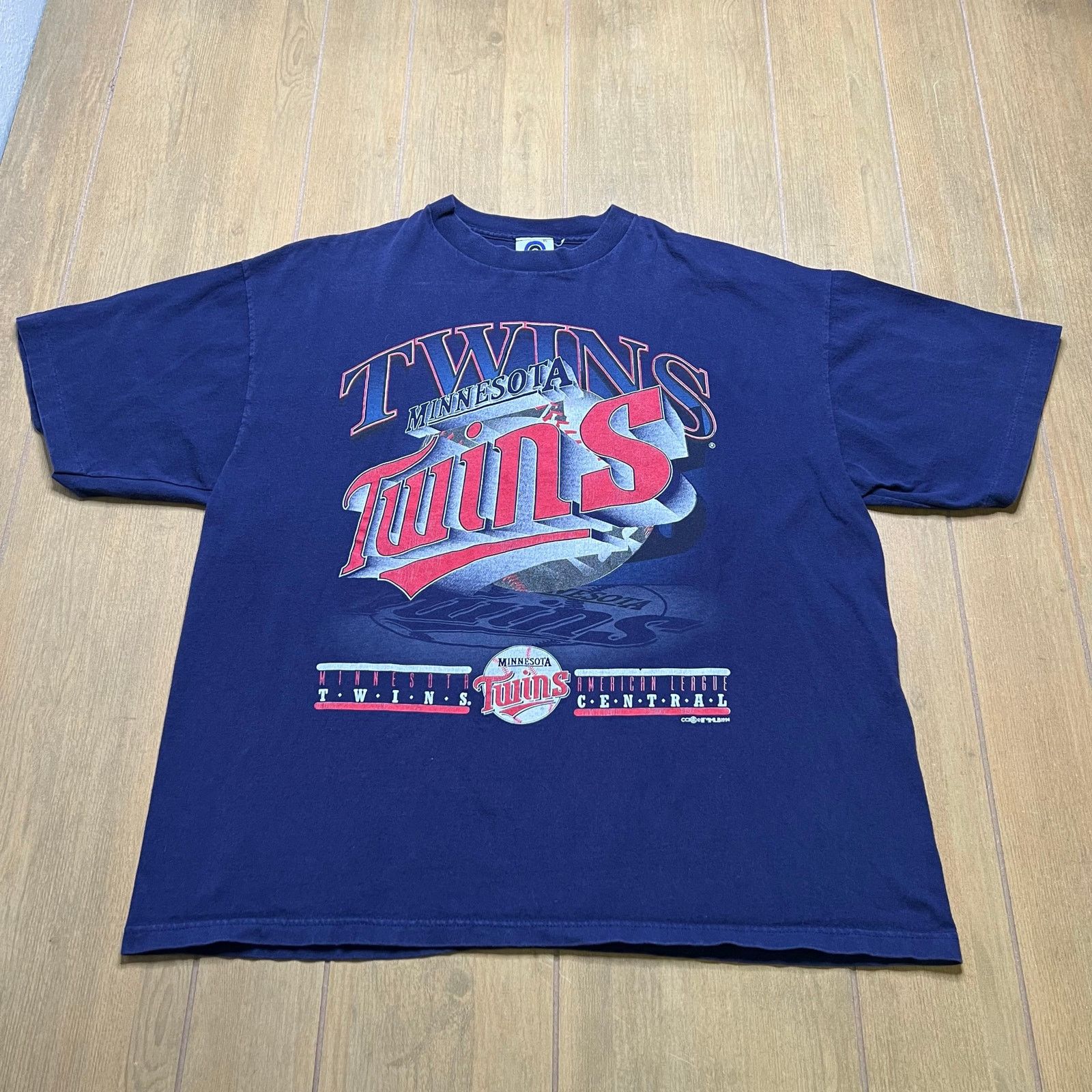 Vintage Vintage Minnesota Twins Baseball Shirt Mens XL 90s MLB Size US XL / EU 56 / 4 - 1 Thumbnail