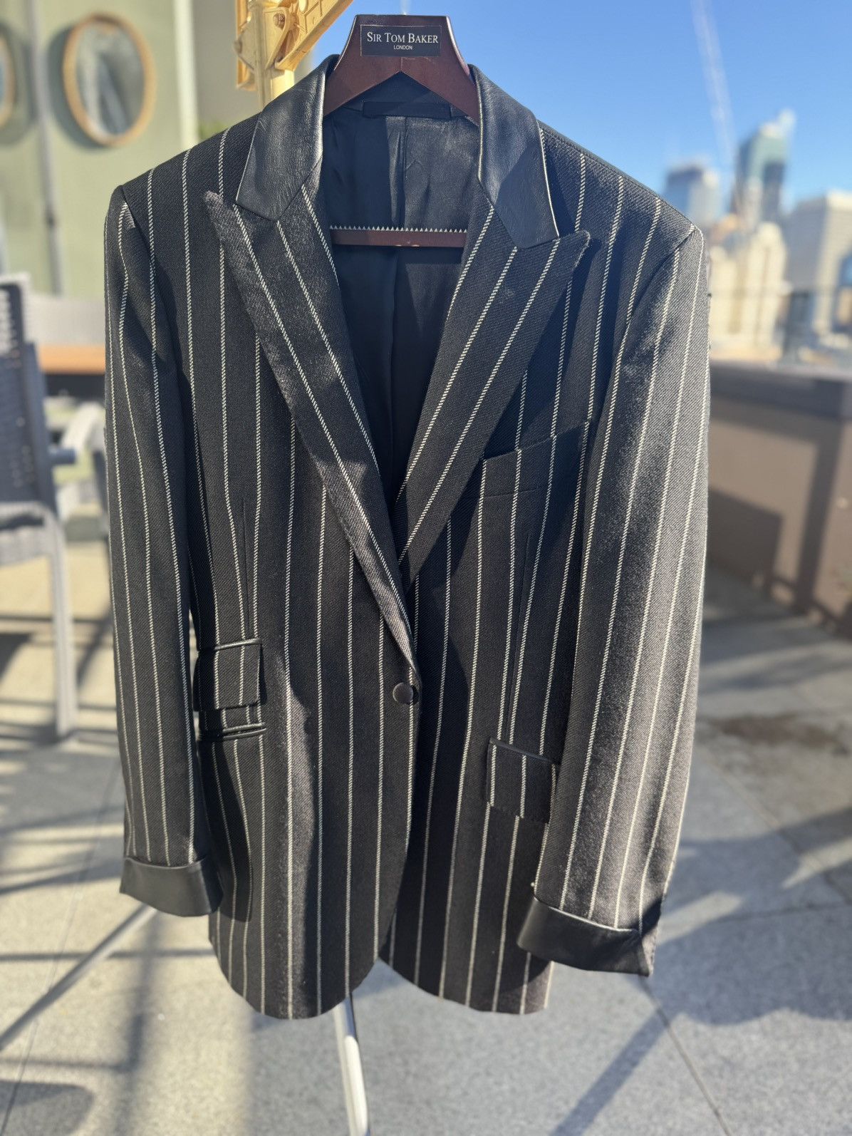 Sir Tom Baker Sir Tom Baker Black w/ Silver Pinstripe Jacket - Leather Size 38R - 8 Thumbnail
