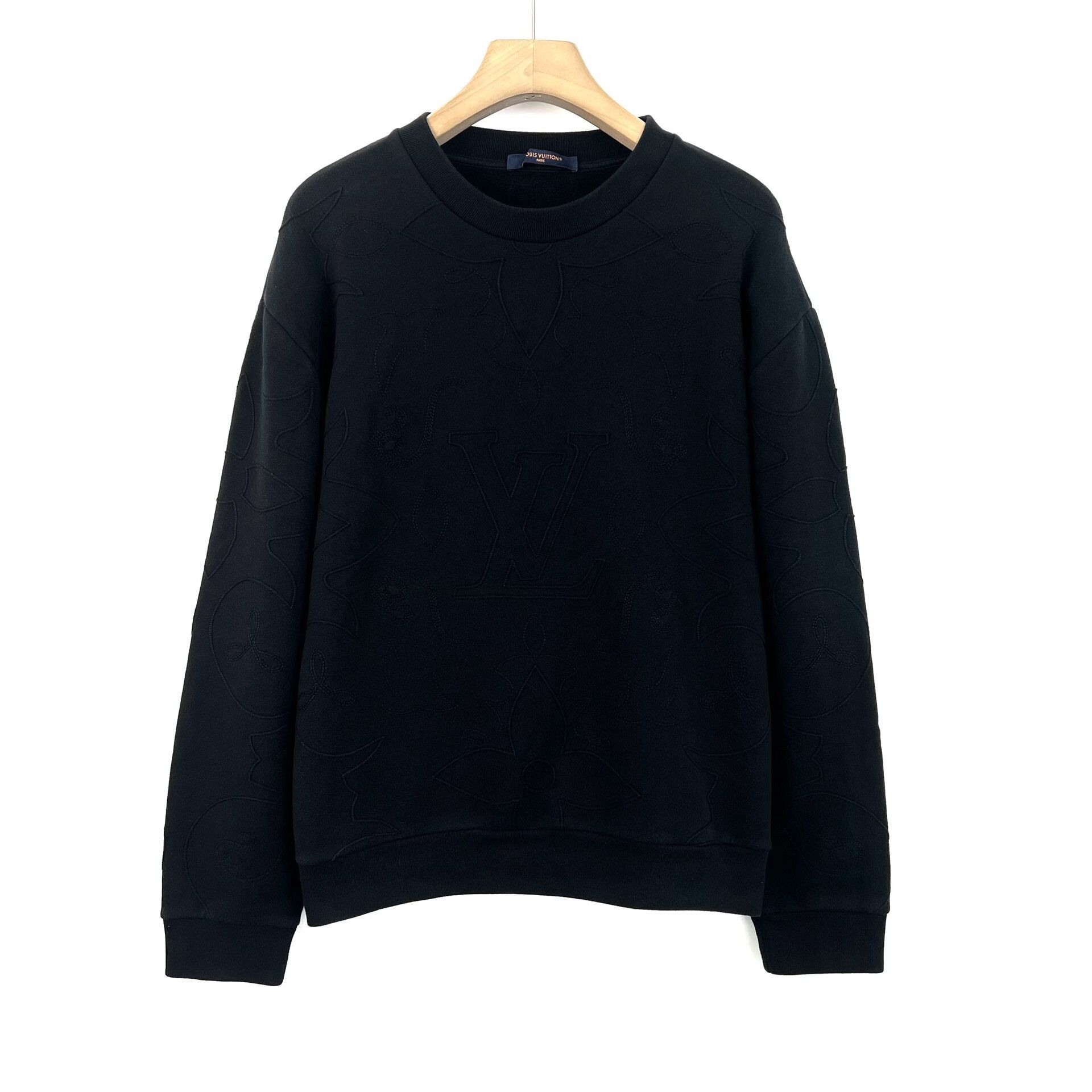Louis Vuitton Louis Vuitton Latest Black Monogram Embroidered Sweater Size US L / EU 52-54 / 3 - 1 Thumbnail