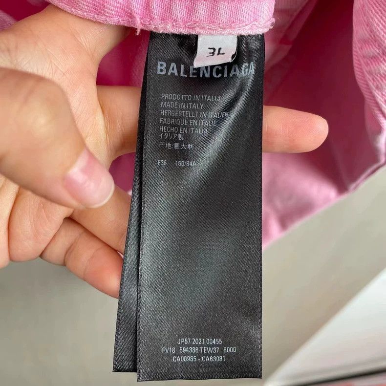 Balenciaga Balenciaga size 36 Embroidered LOGO pink washed denim jack Size US XS / EU 42 / 0 - 4 Thumbnail