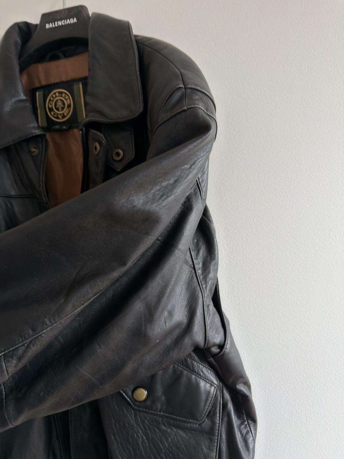 Vintage *RARE* GOLD’S GYM 90s BOMBER LEATHER JACKET BODYBUILDING Size US L / EU 52-54 / 3 - 7 Thumbnail