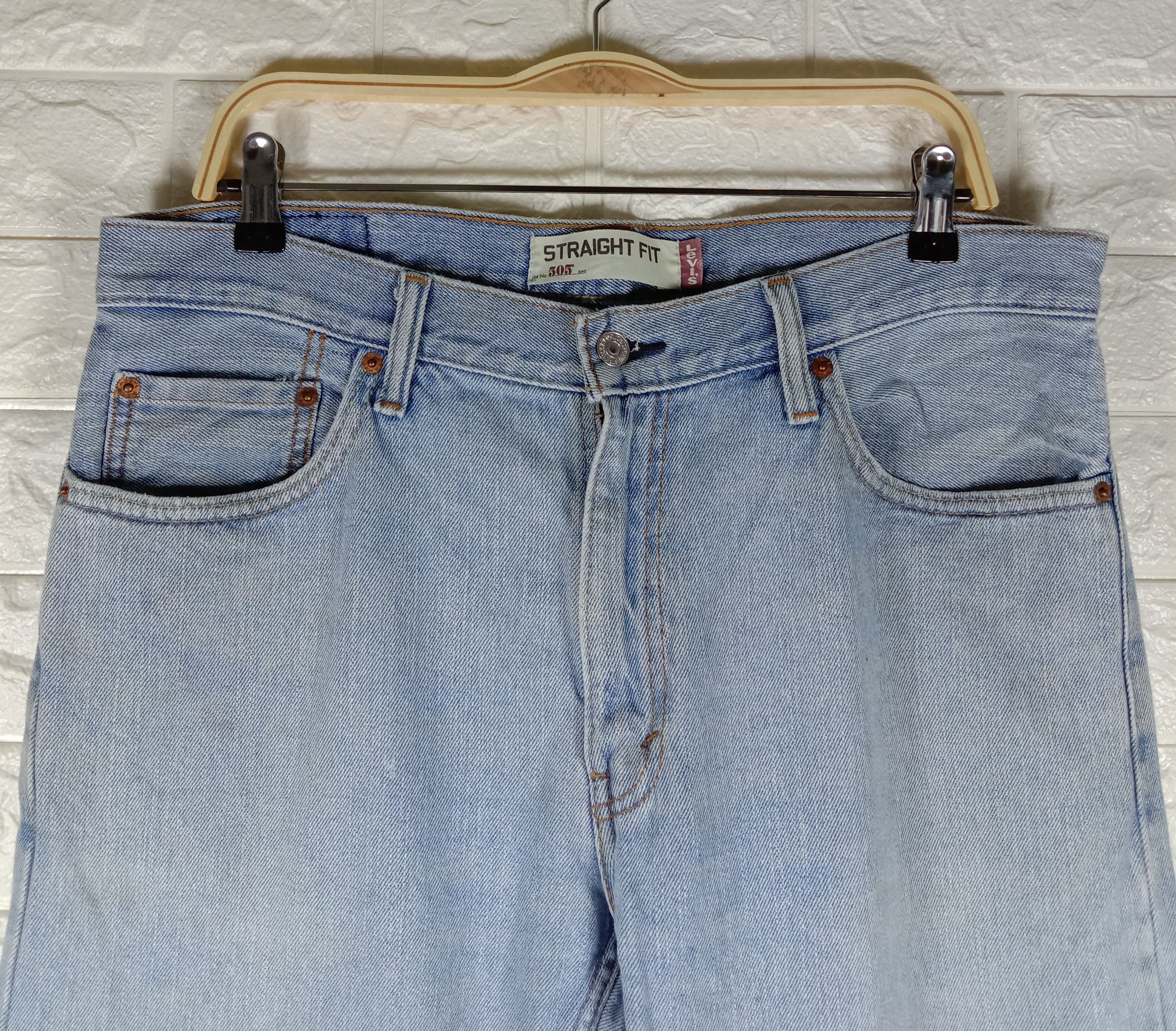 Levi's Vintage Levi's 505 Jeans Straight Fit Light Wash Denim Size US 34 / EU 50 - 2 Thumbnail